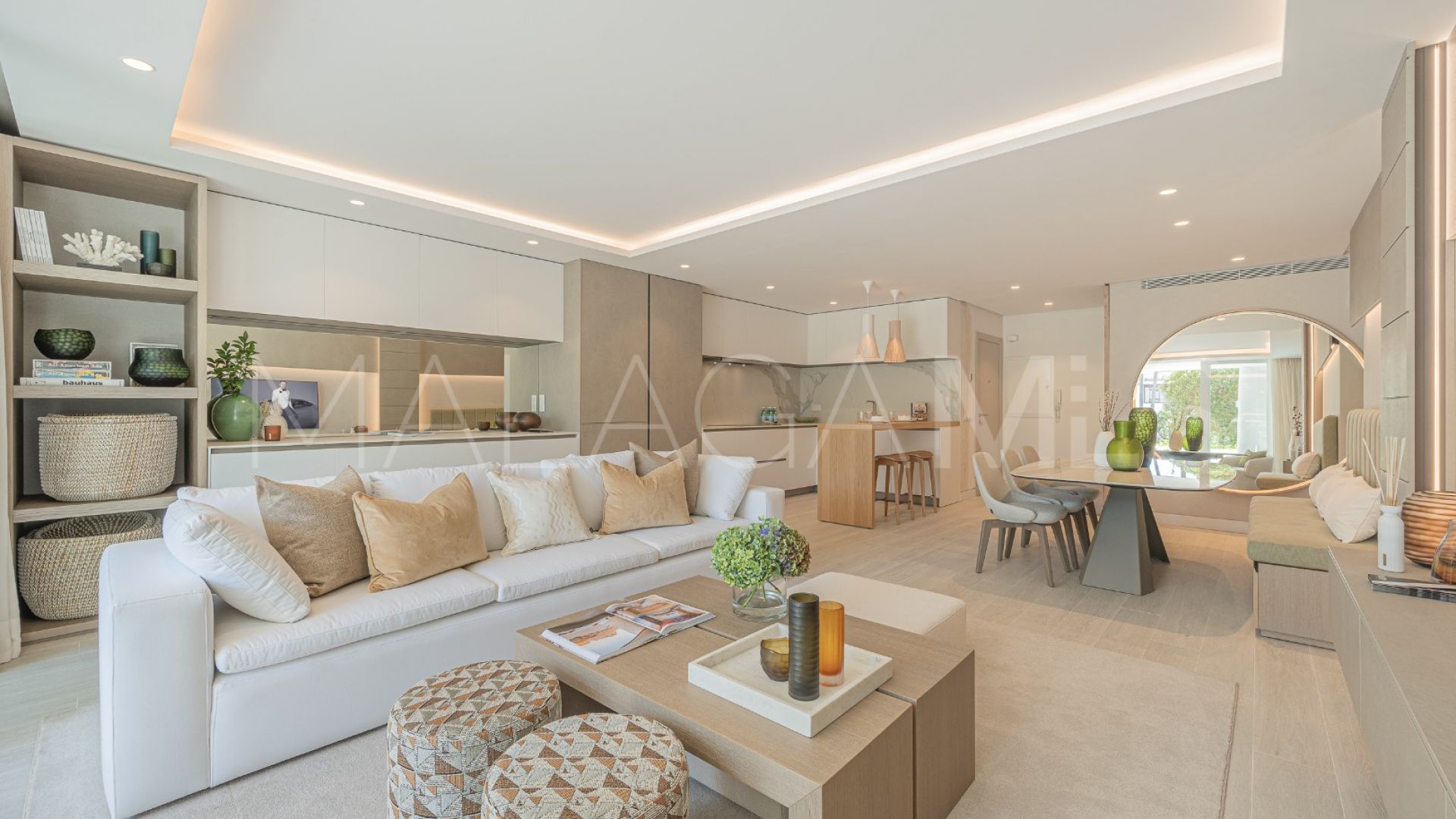 Ground floor apartment for sale in Marina de Puente Romano