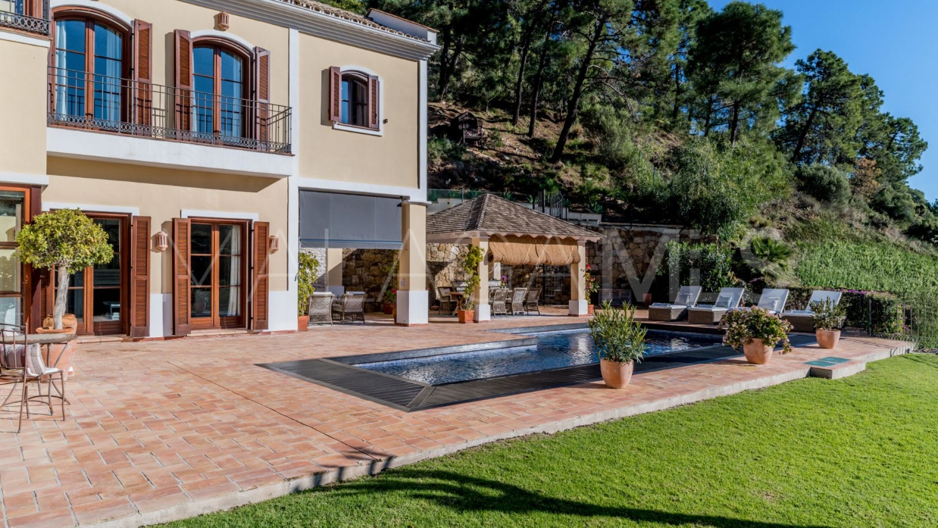 Villa for sale in El Madroñal