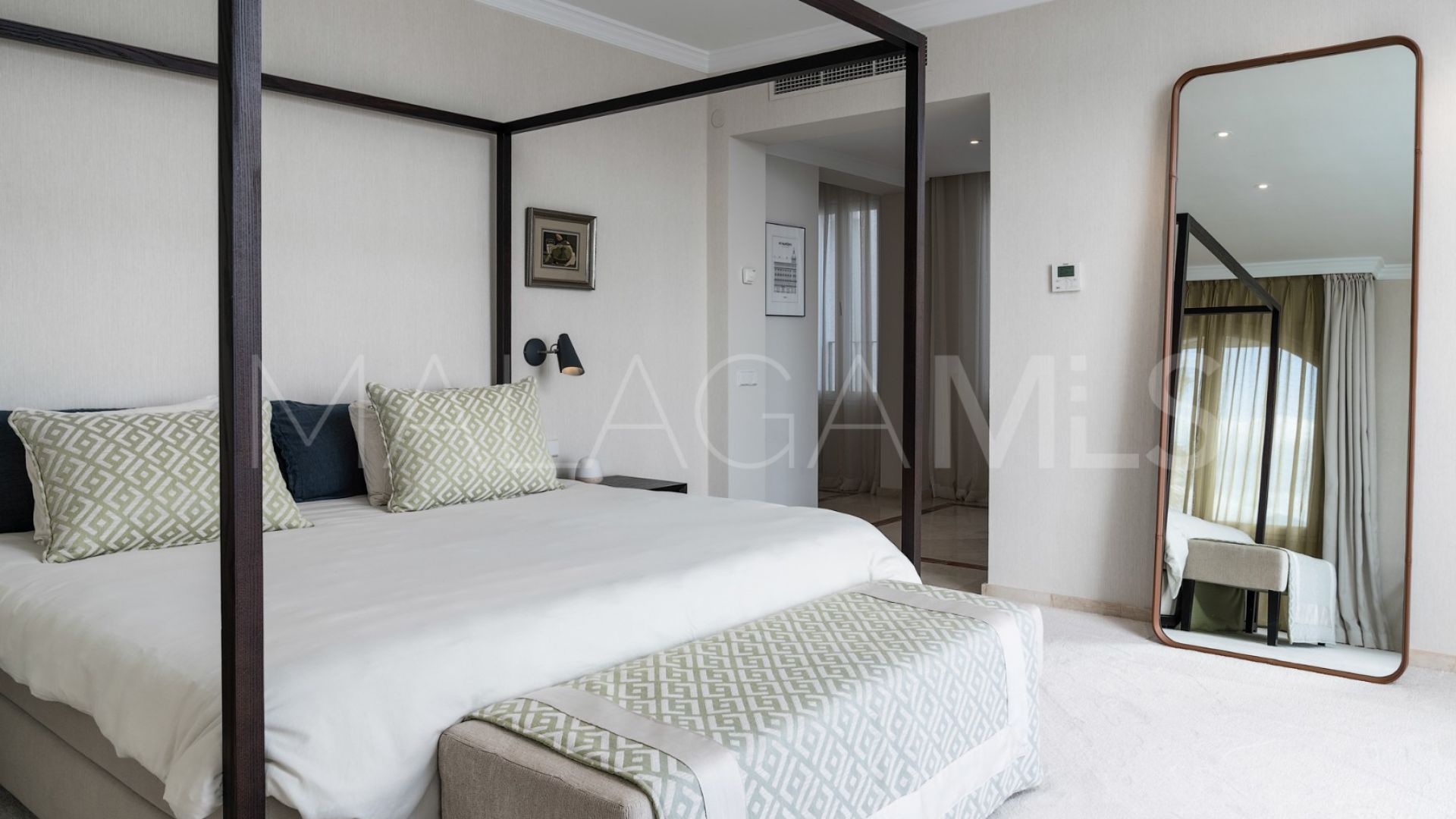 4 bedrooms penthouse for sale in Las Colinas de la Heredia