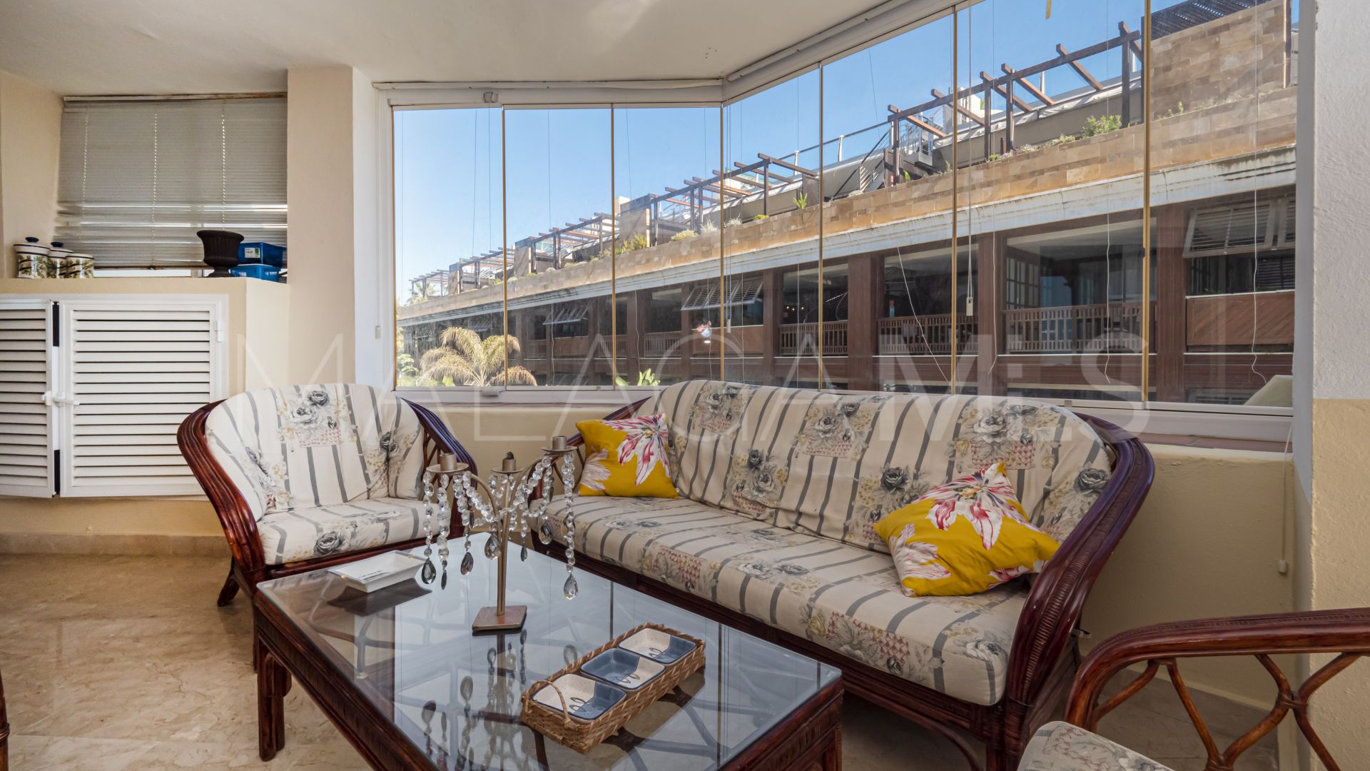 Wohnung for sale in Marbella - Puerto Banus