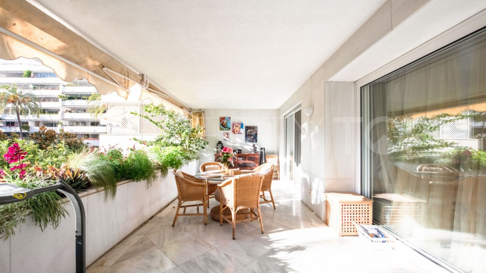 Apartamento en venta en Marbella de 3 dormitorios