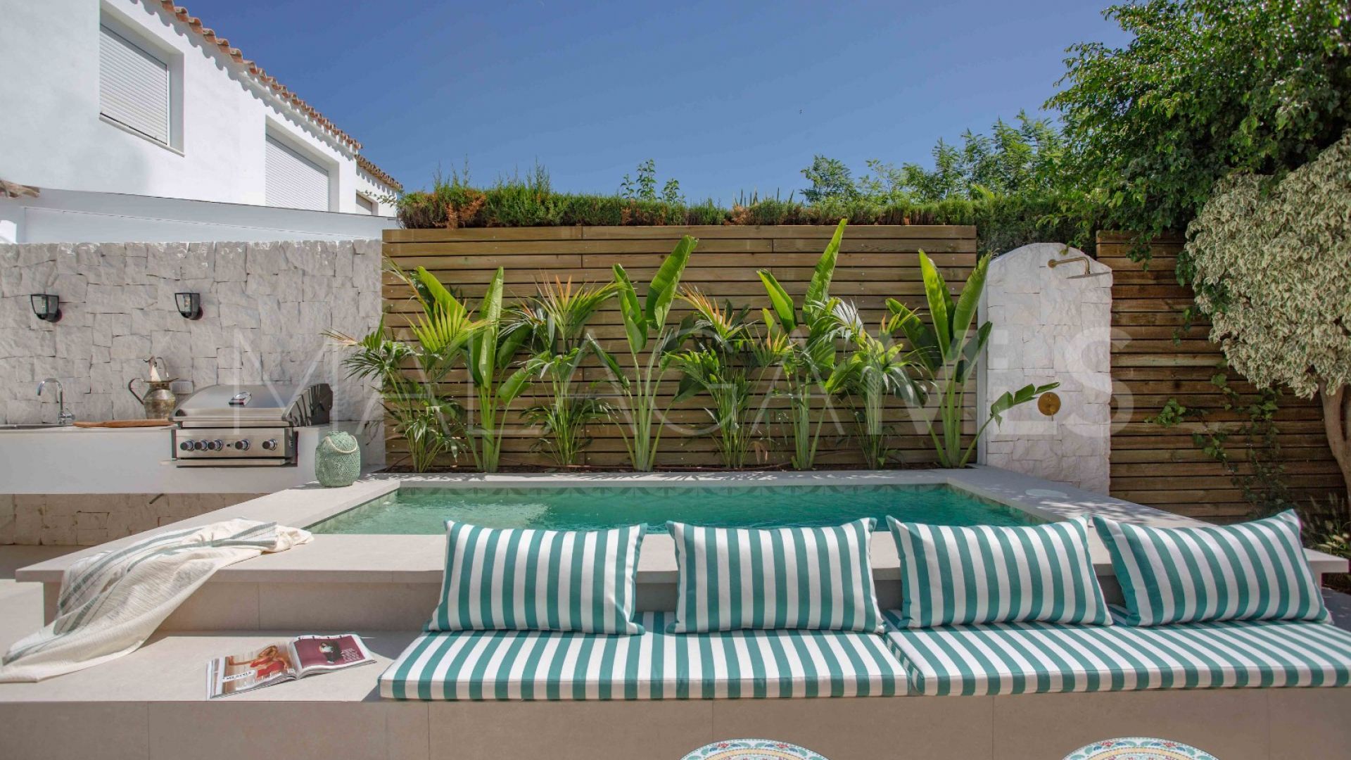 For sale town house in San Pedro Playa