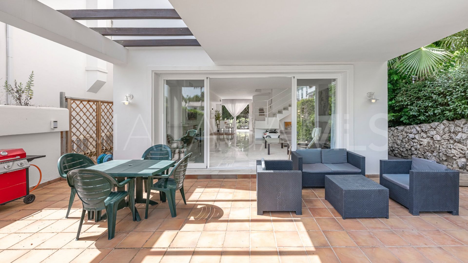 Adosado for sale in Paraiso Park with 3 bedrooms