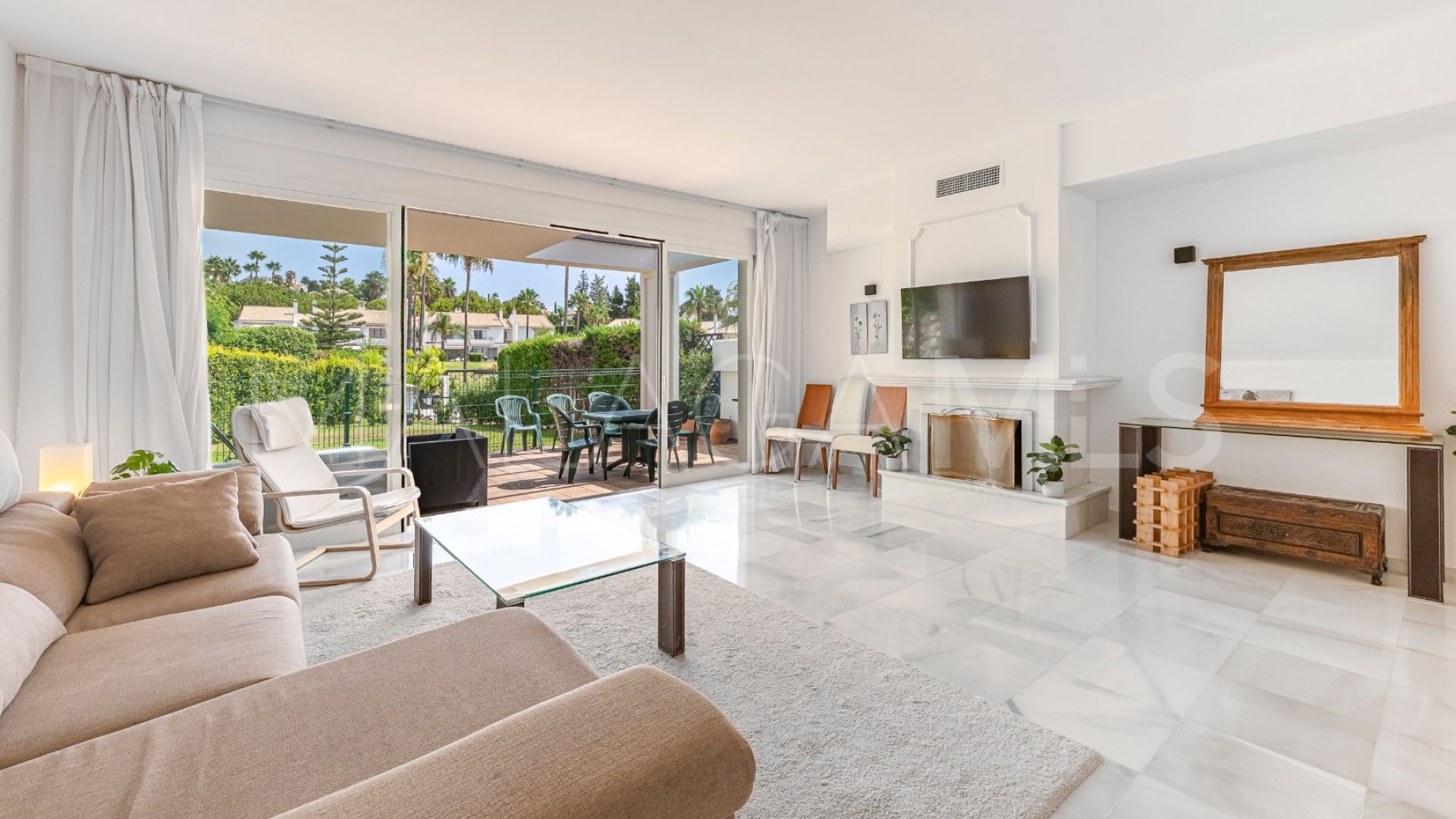 Adosado for sale in Paraiso Park with 3 bedrooms