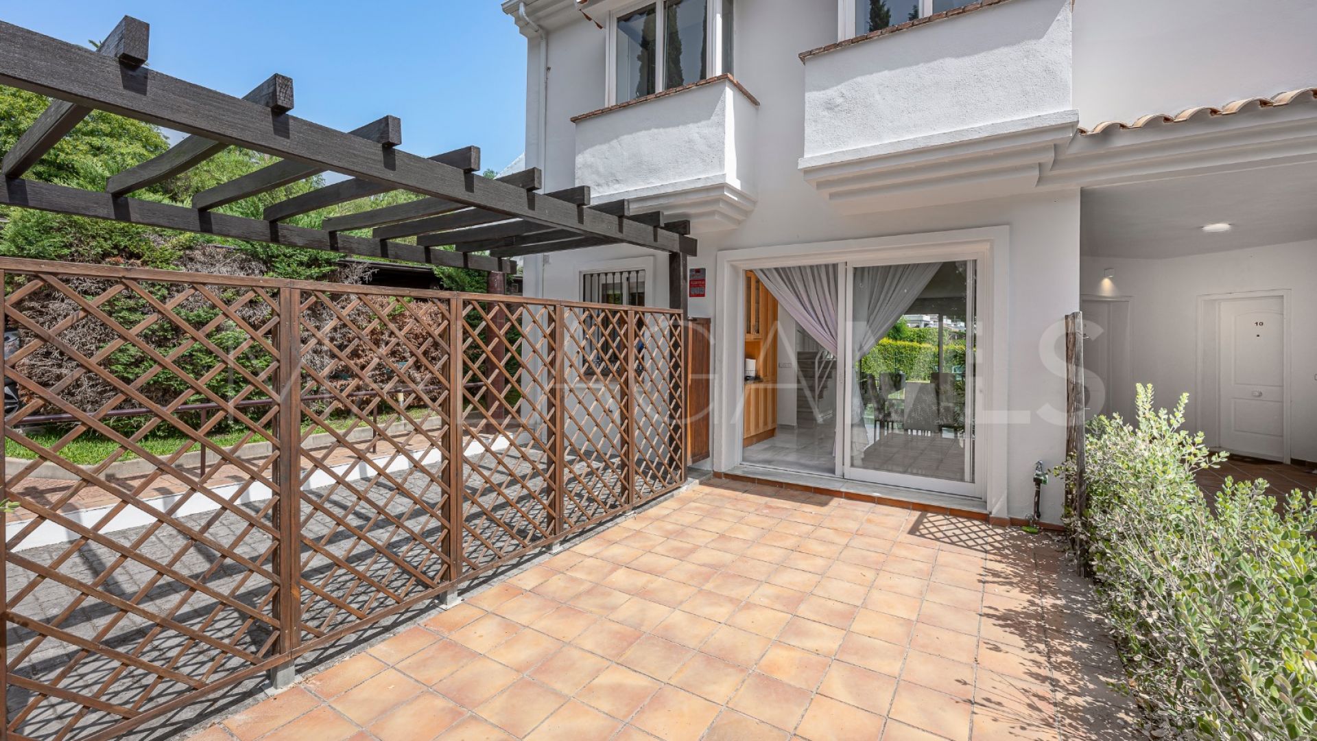 Adosado for sale in Paraiso Park with 3 bedrooms