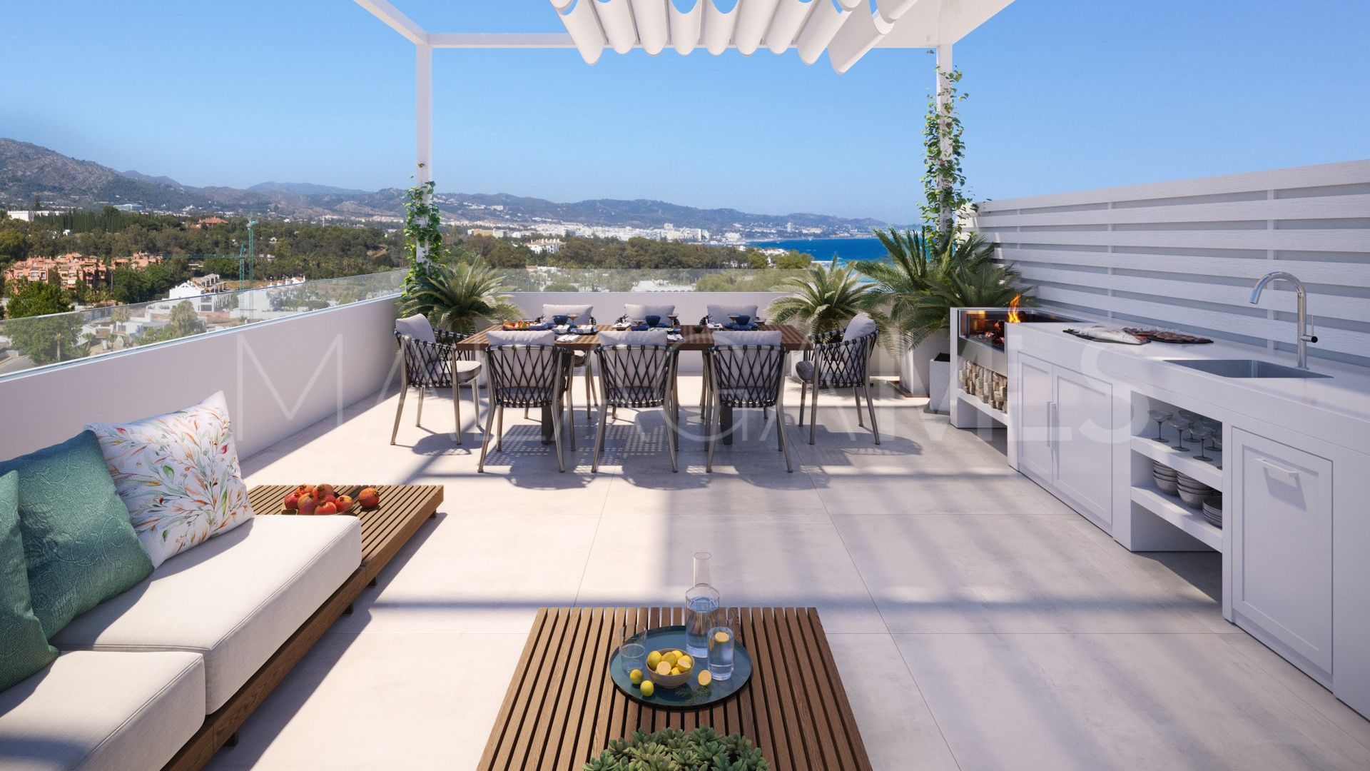 For sale duplex penthouse in Marbella Golden Mile