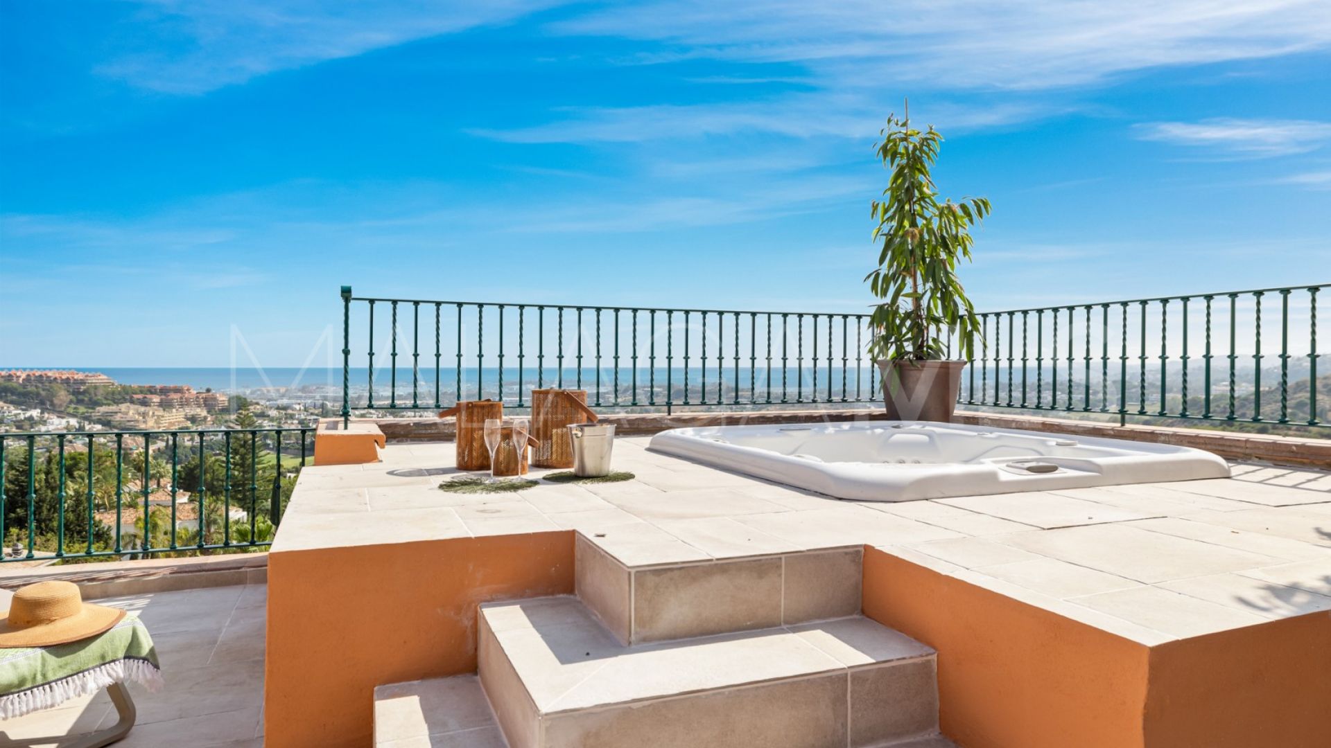 For sale duplex penthouse with 3 bedrooms in Les Belvederes