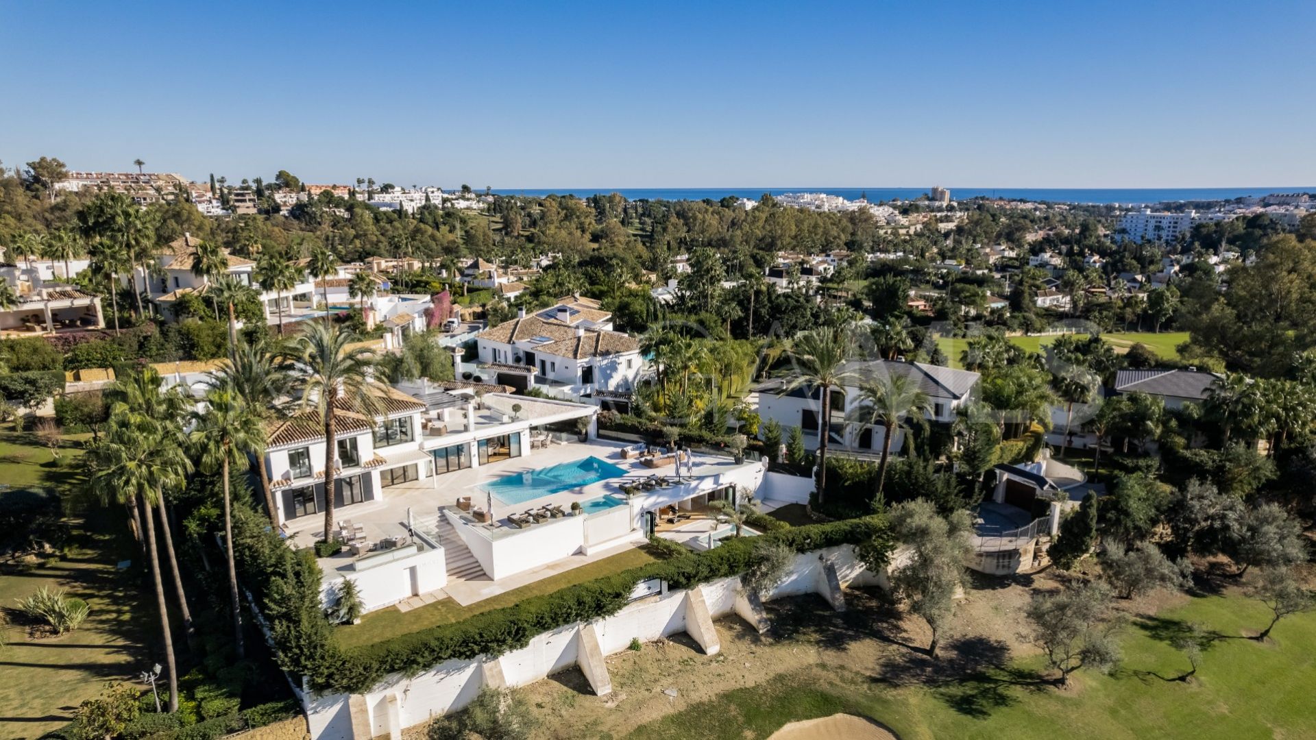 Villa for sale in Los Naranjos Golf