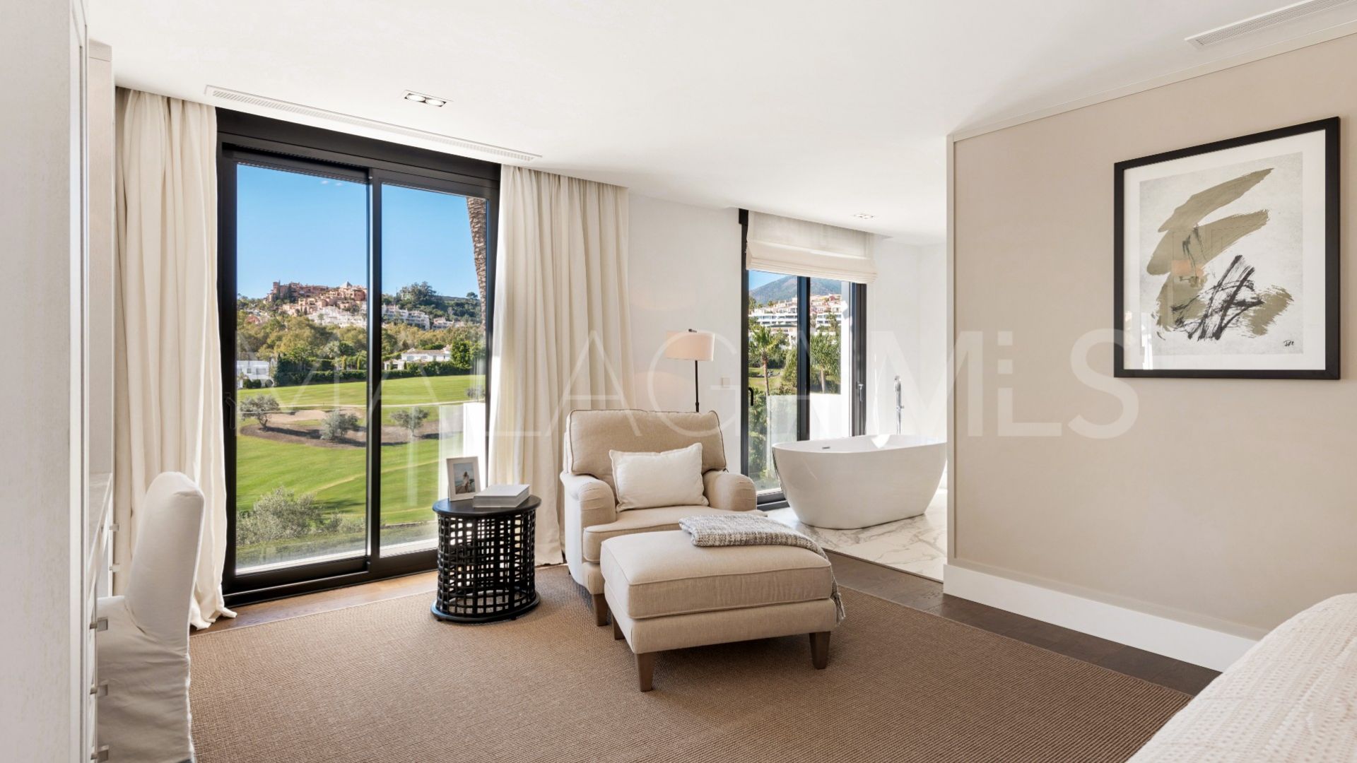 Villa for sale in Los Naranjos Golf