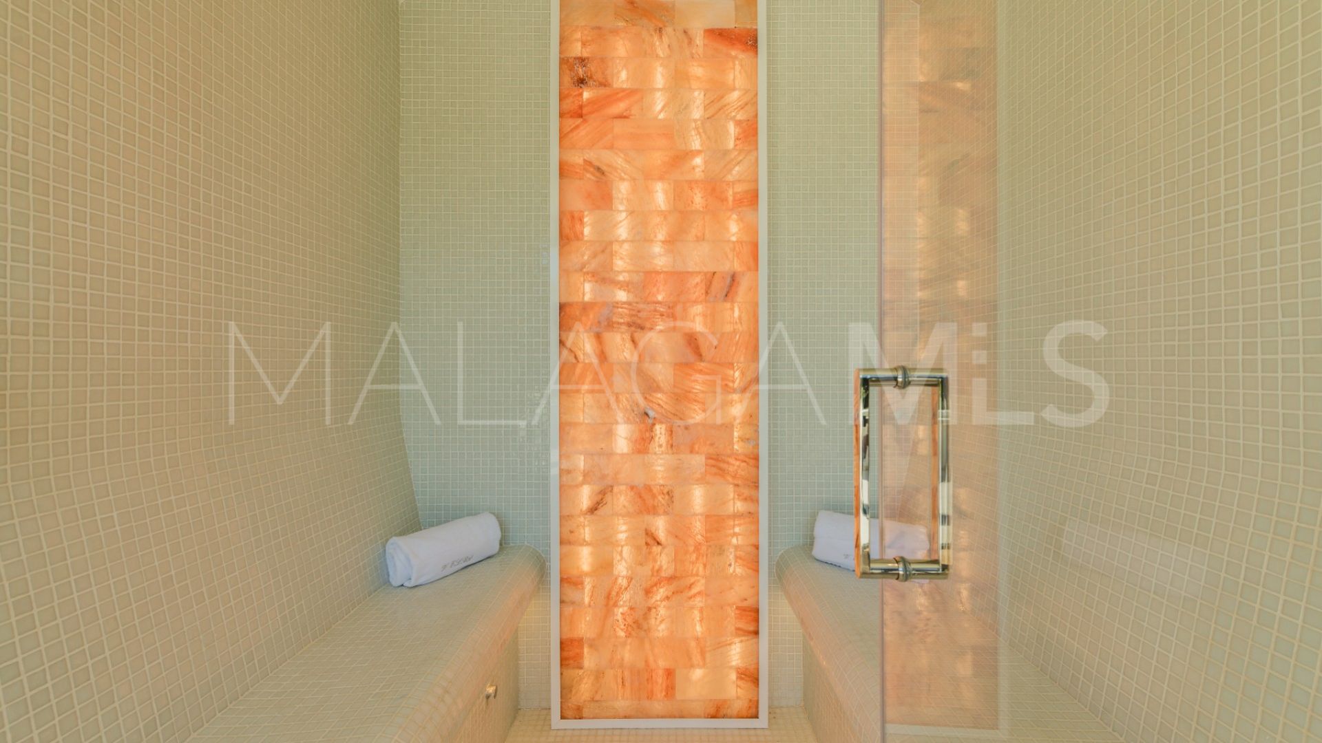 Villa for sale in Los Naranjos Golf
