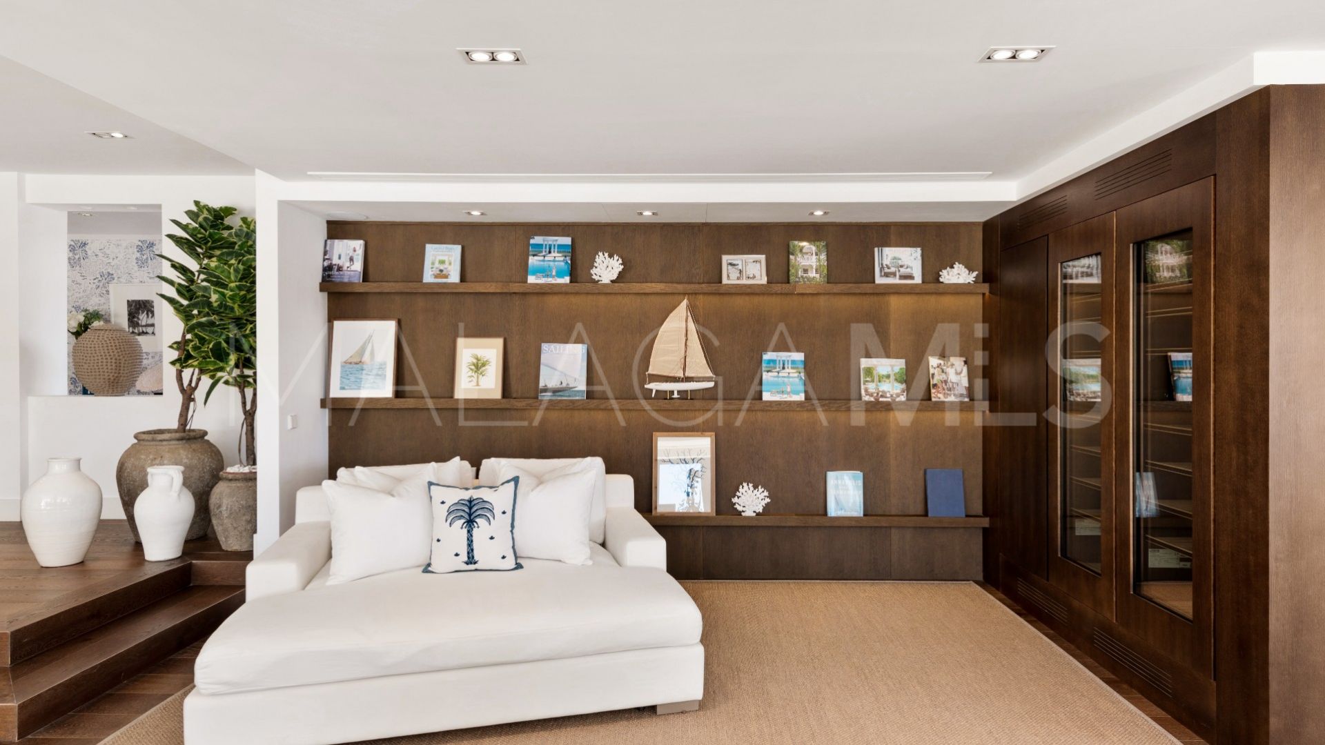 Villa for sale in Los Naranjos Golf