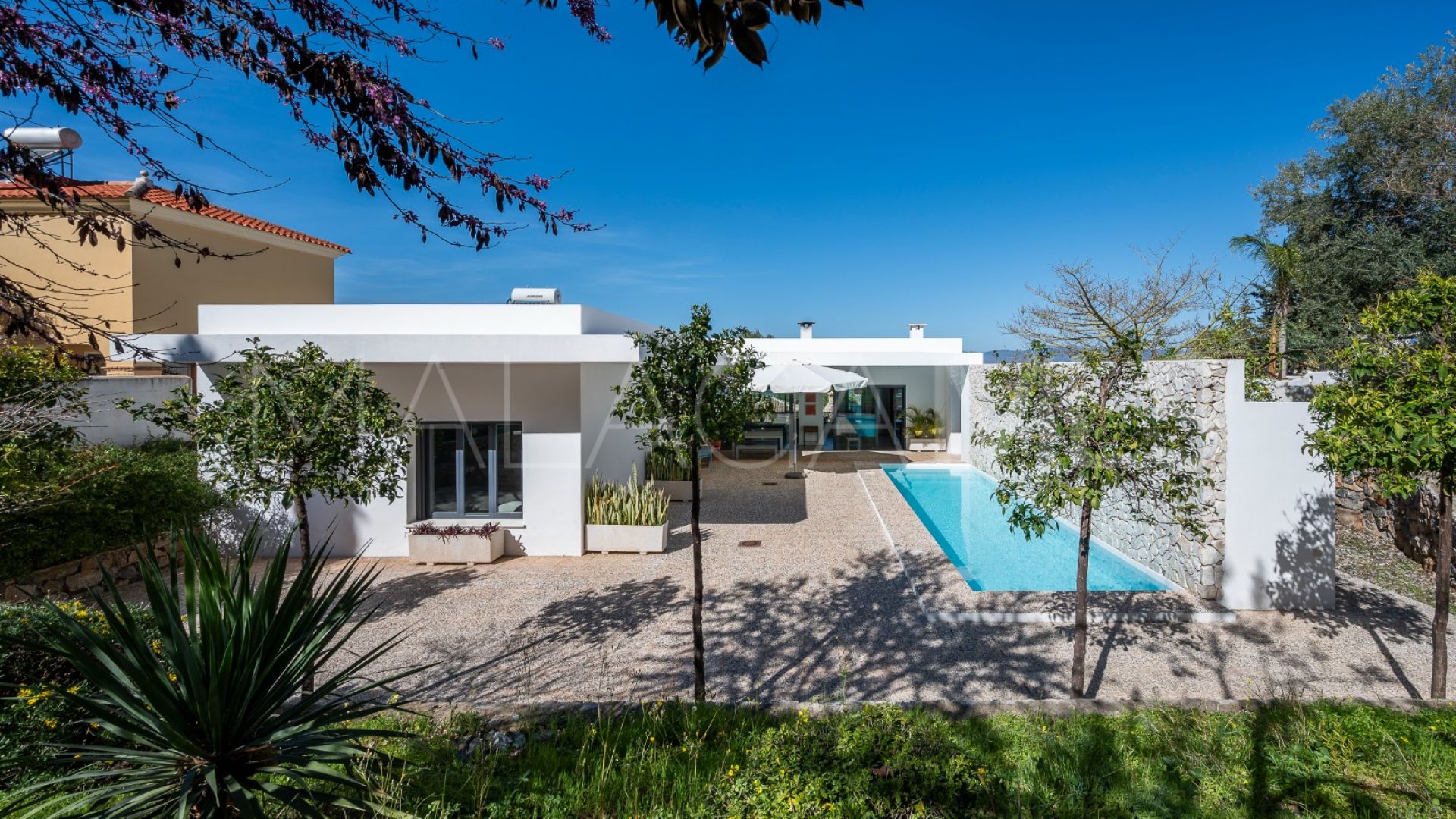 Villa for sale in Alhaurin de la Torre