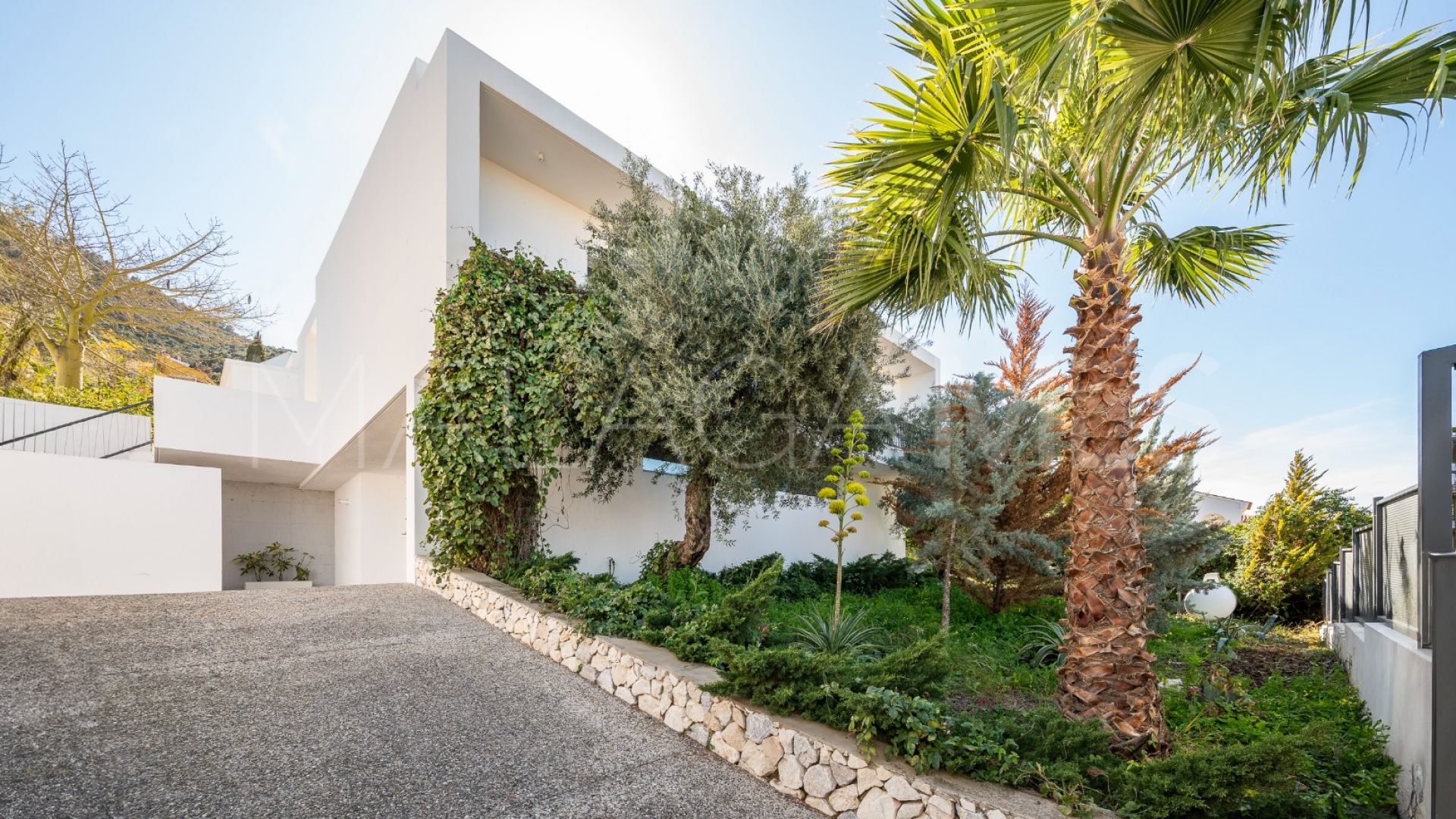 Villa for sale in Alhaurin de la Torre