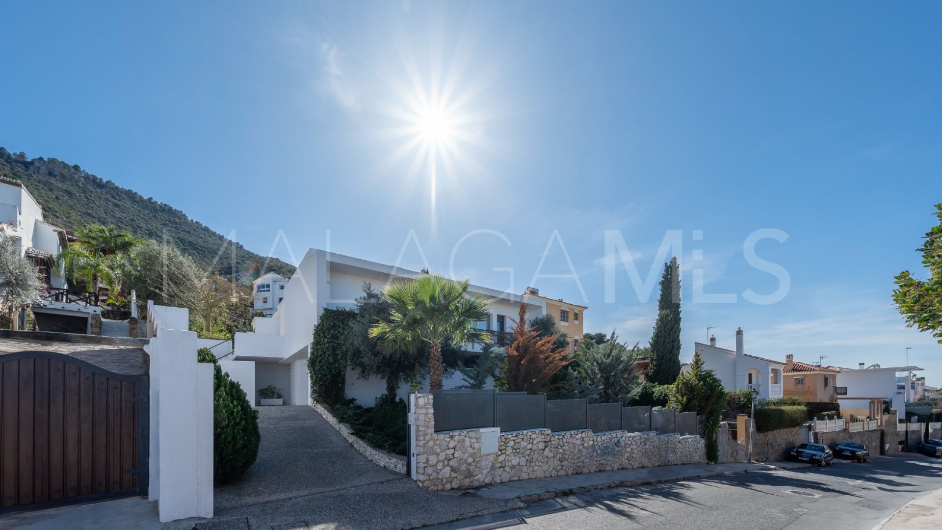 Villa for sale in Alhaurin de la Torre