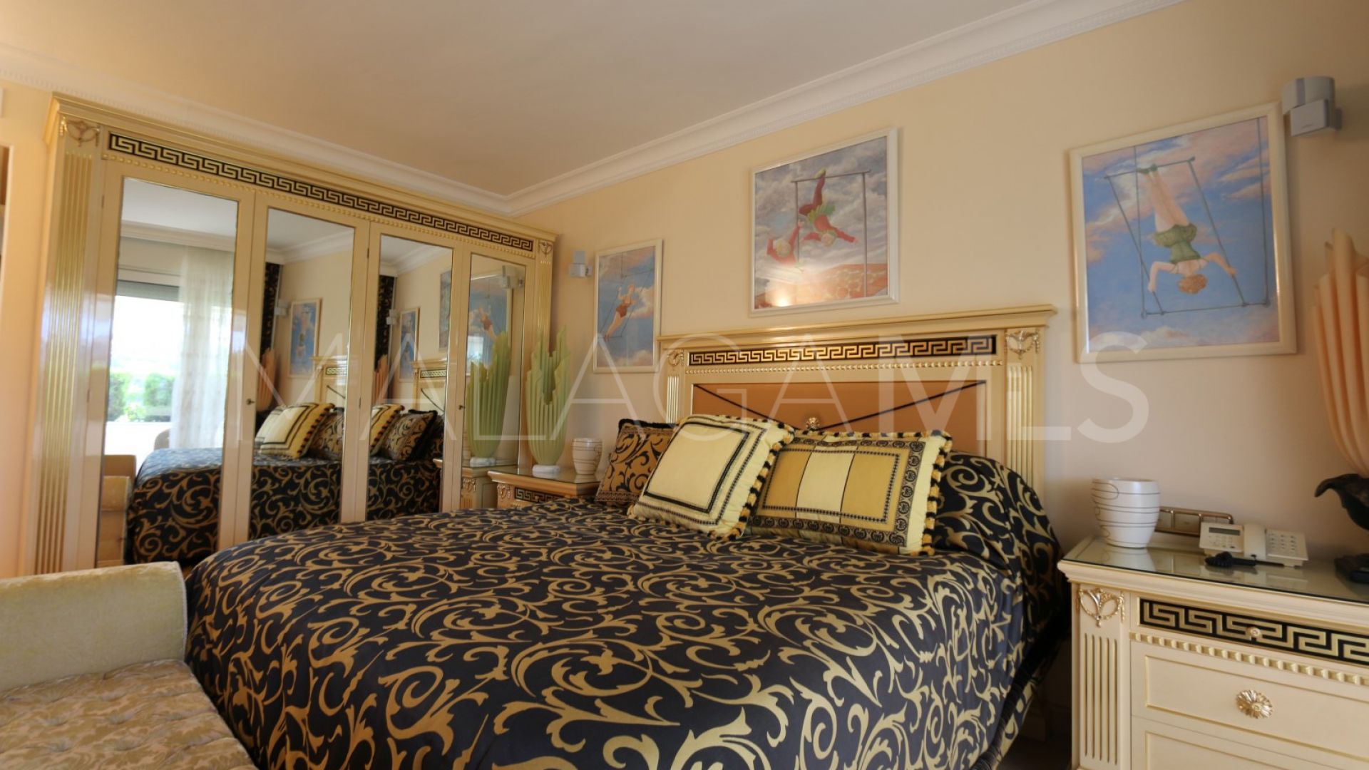 Atico duplex for sale with 4 bedrooms in Los Granados Golf