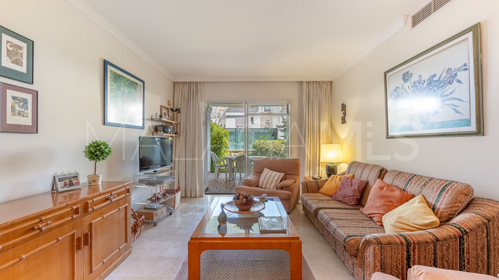 Aloha Gardens, apartamento a la venta de 2 bedrooms