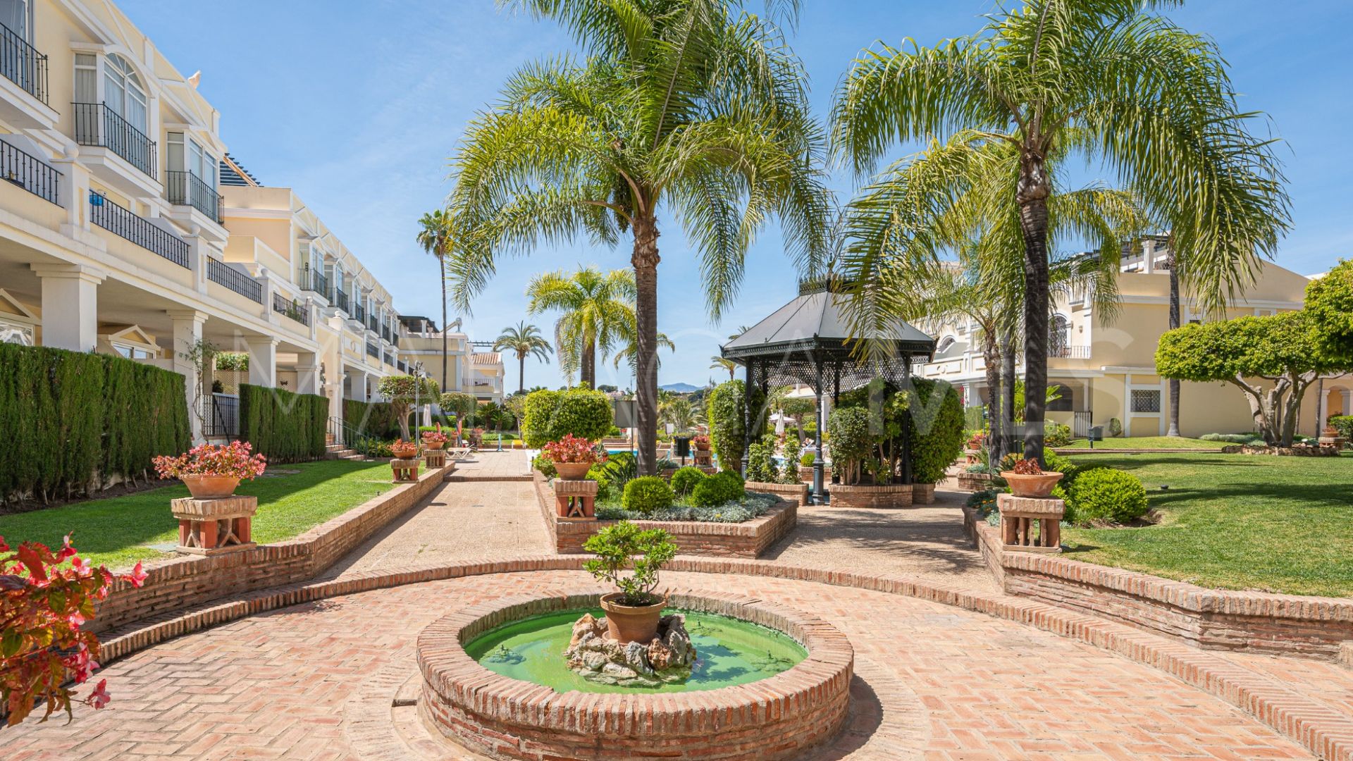 Aloha Gardens, apartamento a la venta de 2 bedrooms