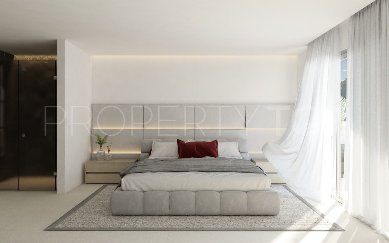Buy town house in La Meridiana with 4 bedrooms
