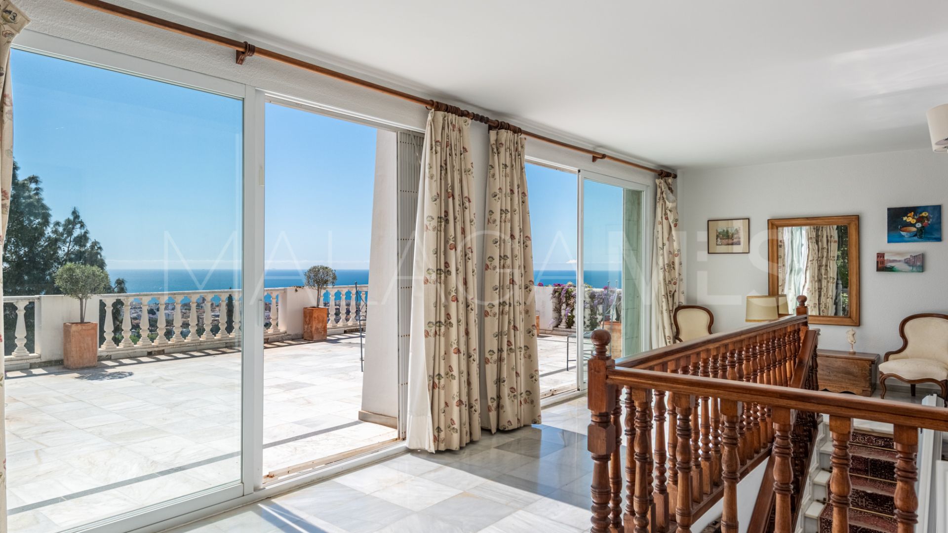 La Montua 5 bedrooms villa for sale