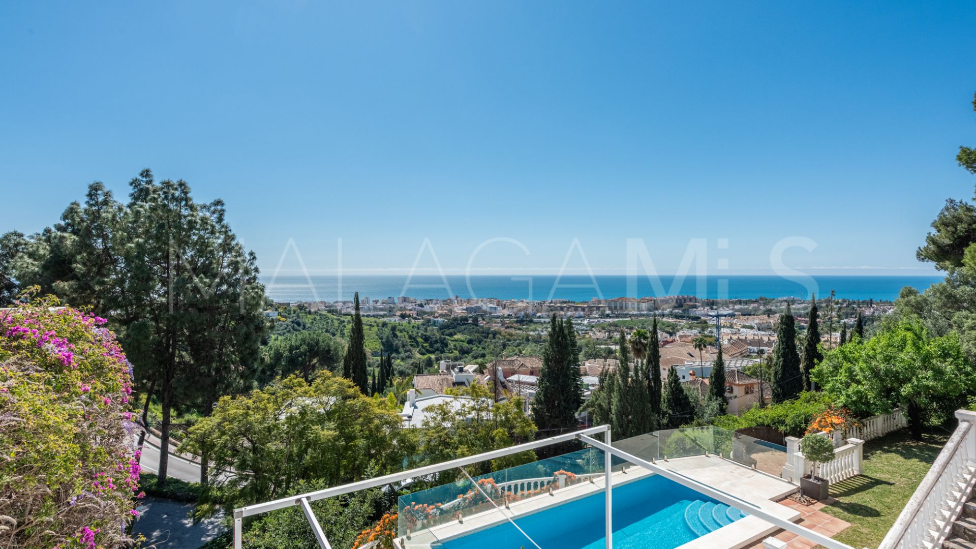 La Montua 5 bedrooms villa for sale