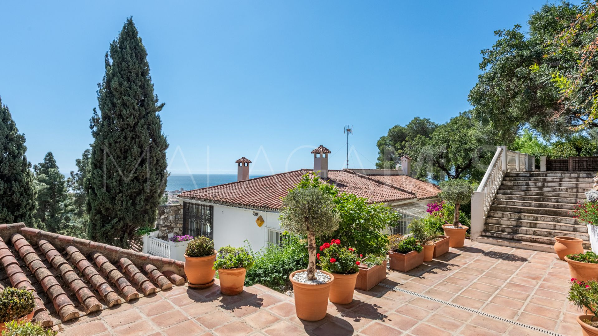 La Montua 5 bedrooms villa for sale