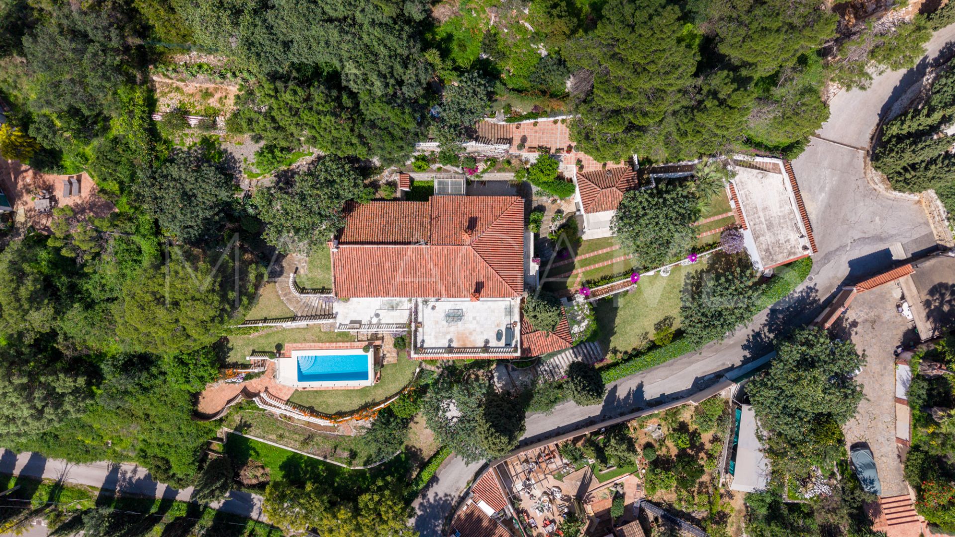 La Montua 5 bedrooms villa for sale