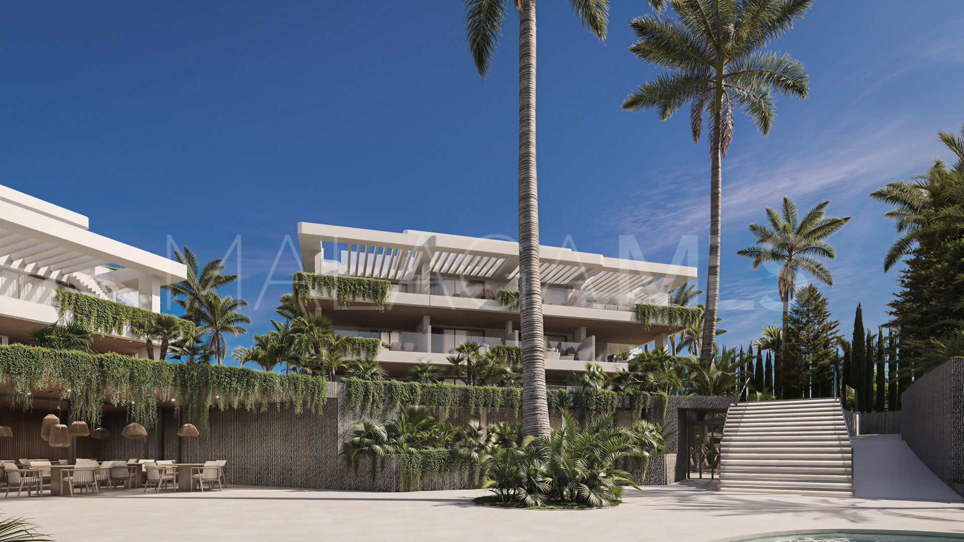 For sale penthouse in Estepona
