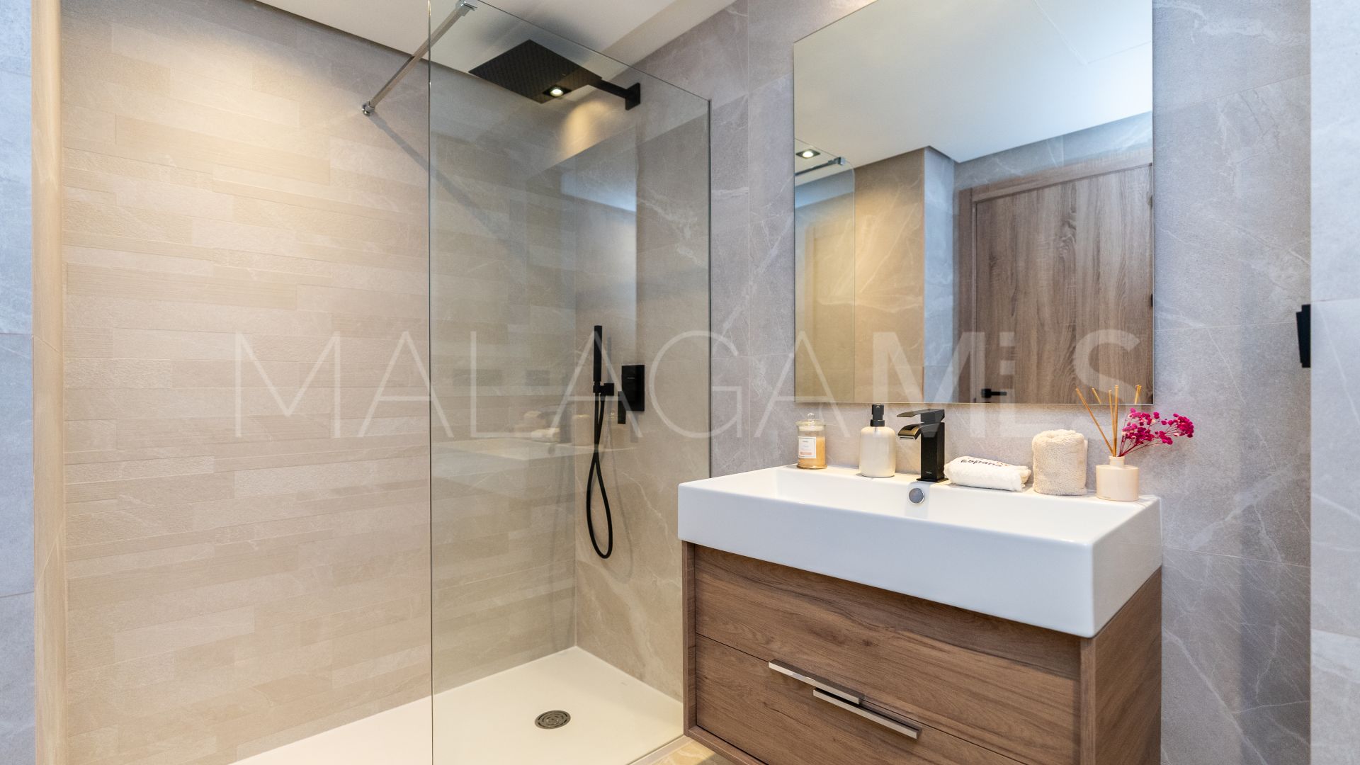 Appartement for sale in Istan