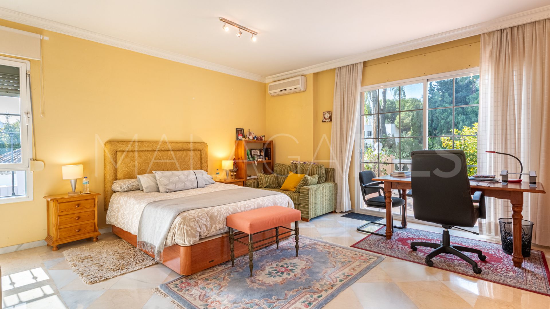 Villa for sale in Atalaya de Rio Verde