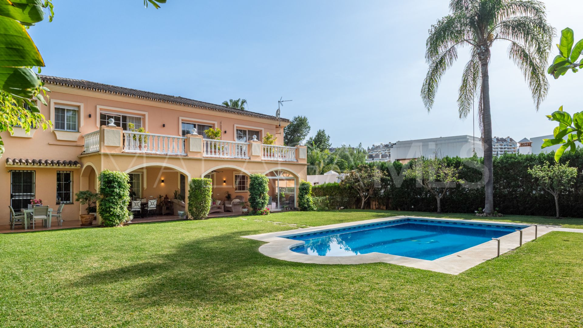 Villa for sale in Atalaya de Rio Verde