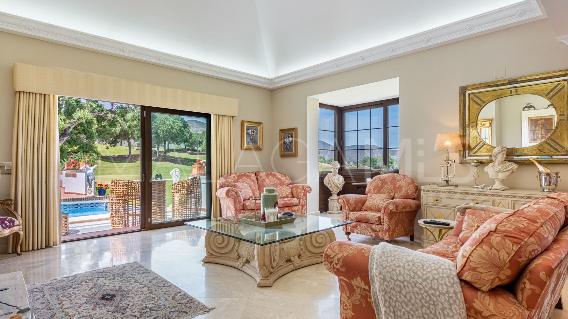 Villa for sale in La Cala Golf Resort