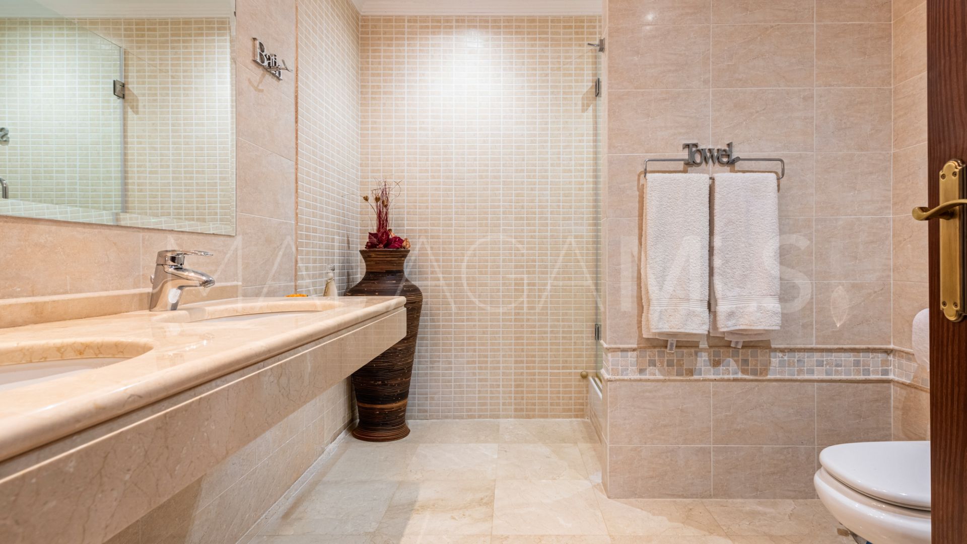 Villa for sale in La Cala Golf Resort