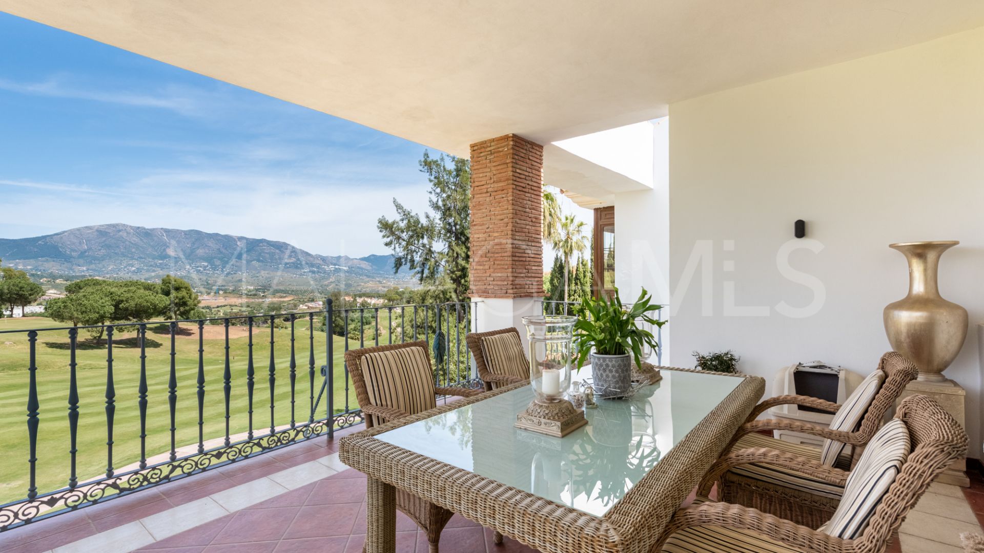 Villa for sale in La Cala Golf Resort
