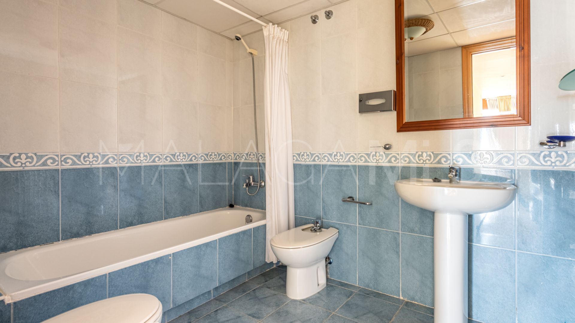 For sale duplex penthouse in Guadalmina Alta