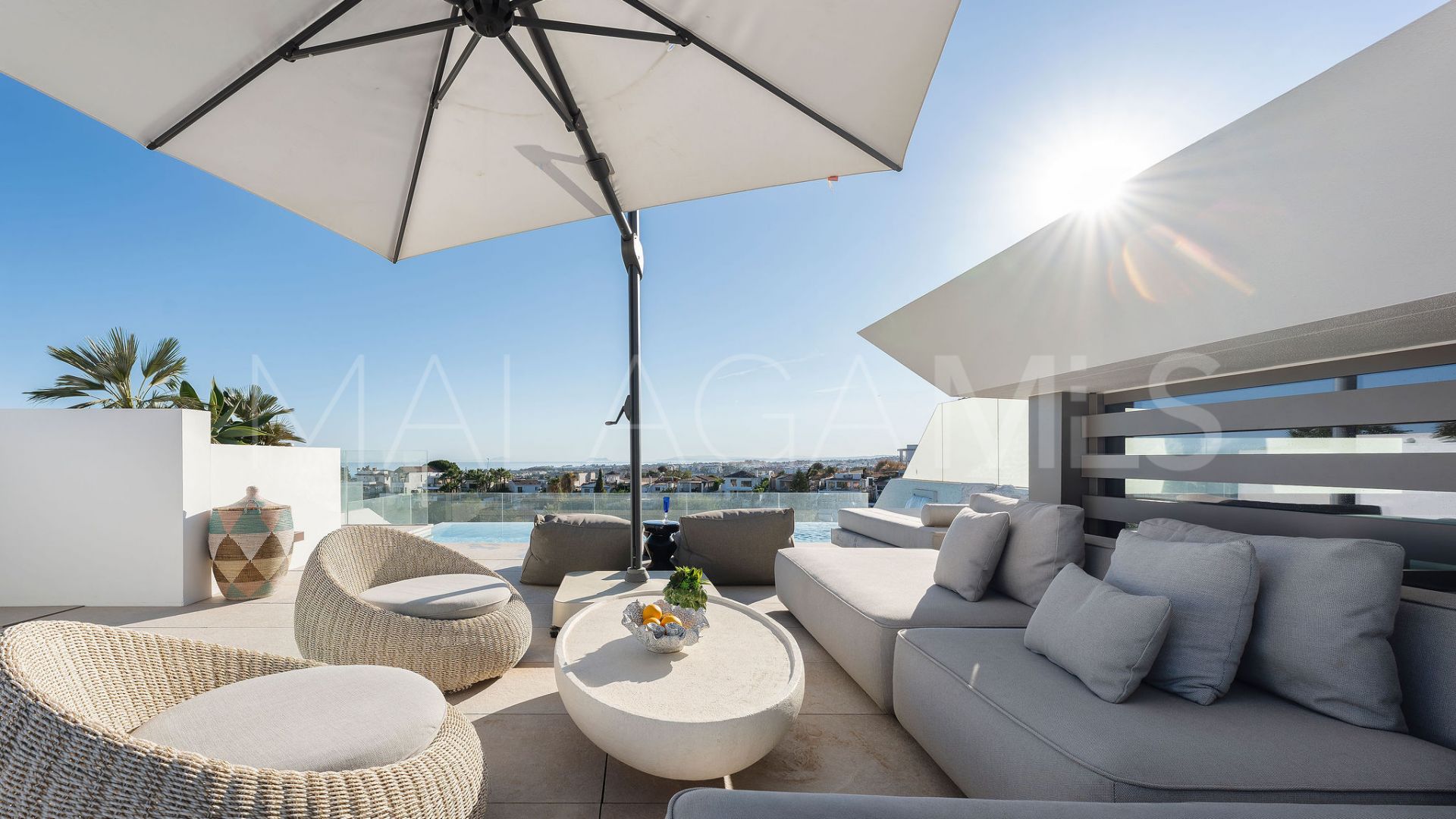 Semi detached house for sale in Nueva Andalucia
