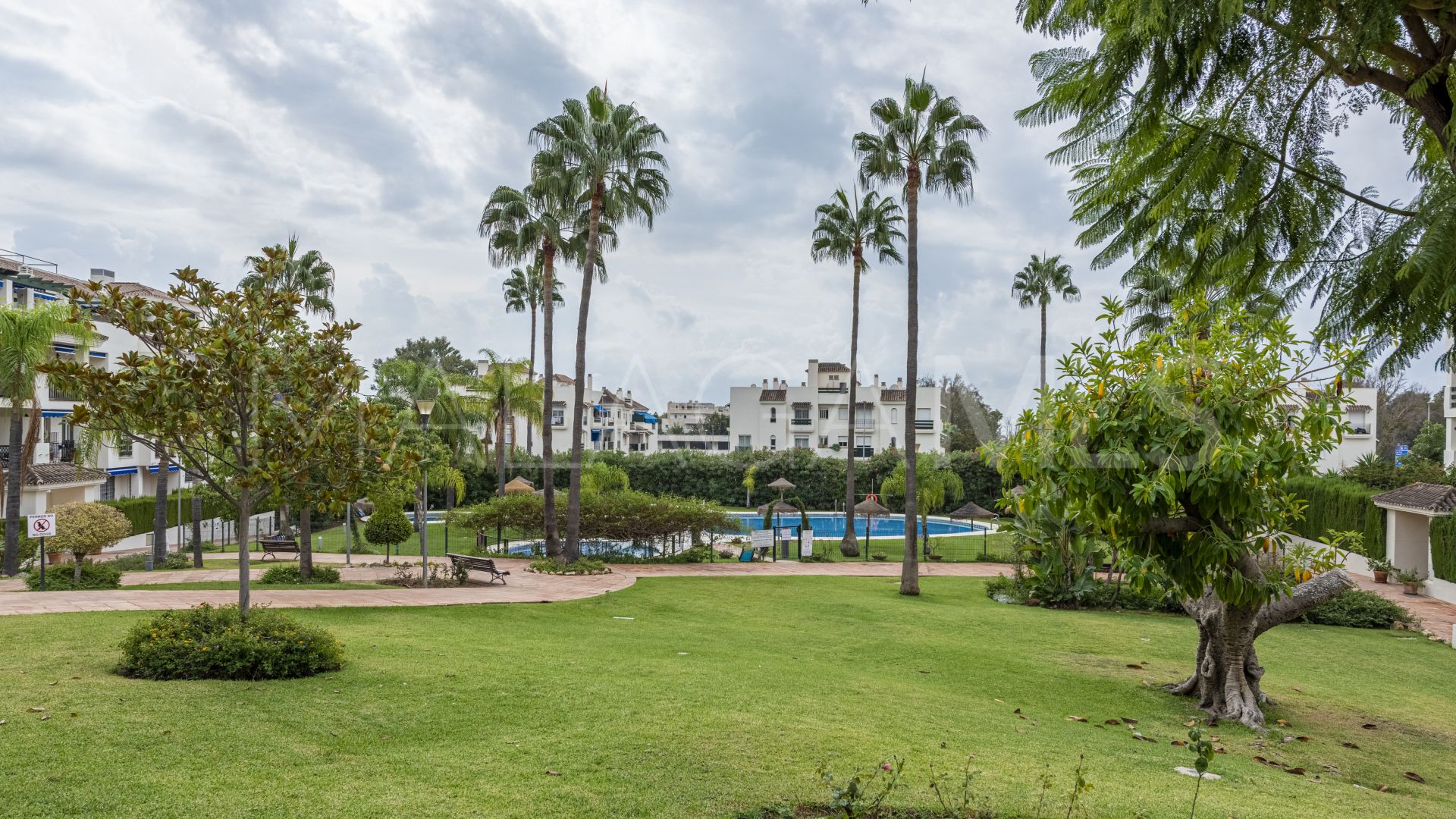 Wohnung for sale in Lorcrimar