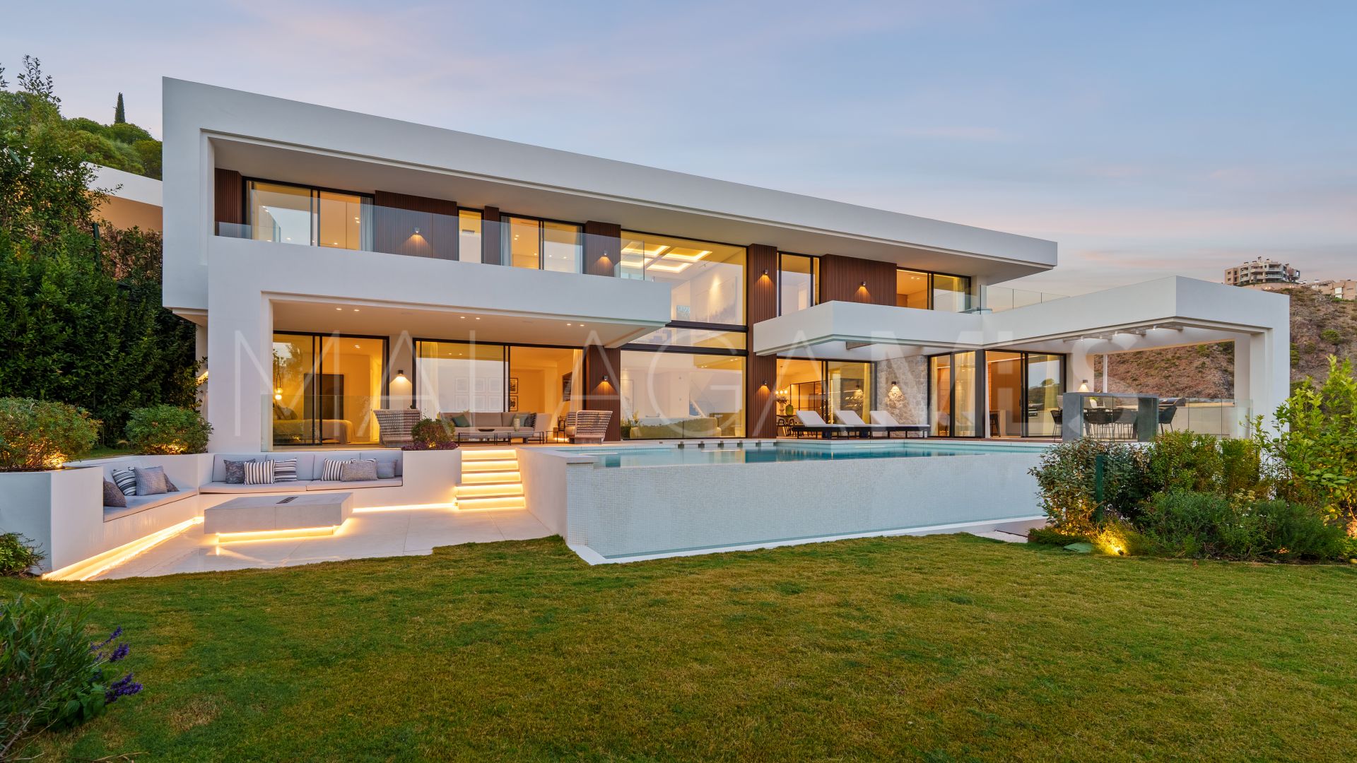 Villa for sale in Lomas de La Quinta