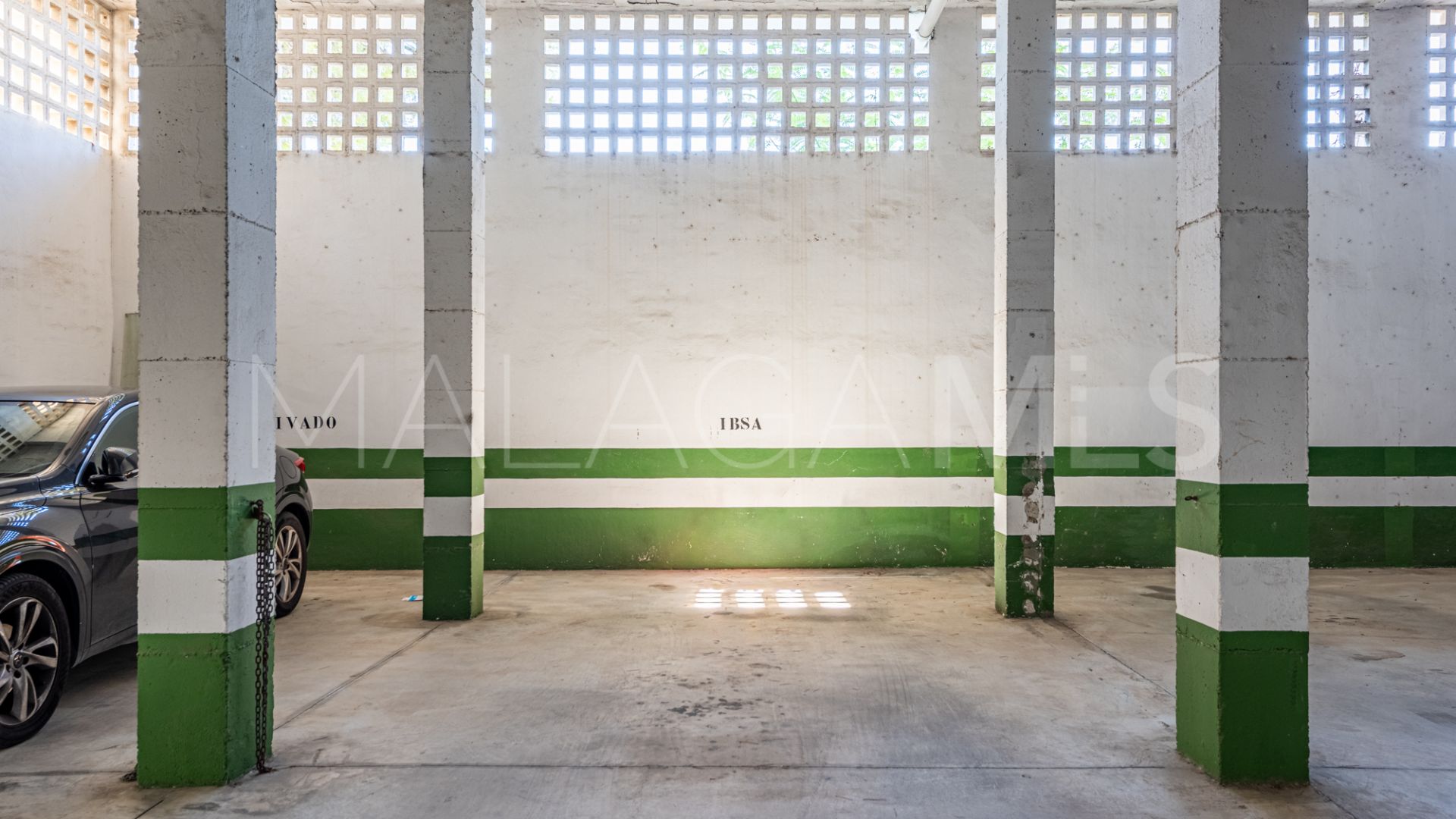 Doppelhaushälfte for sale in Aloha Gardens