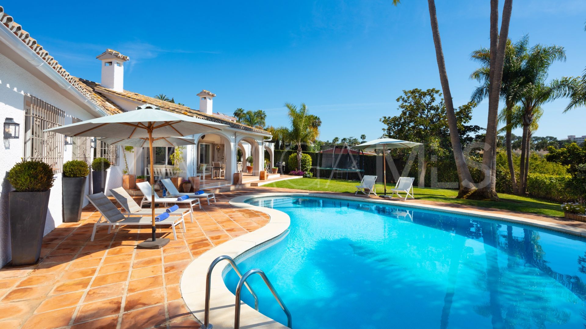 Villa for sale in El Rosario