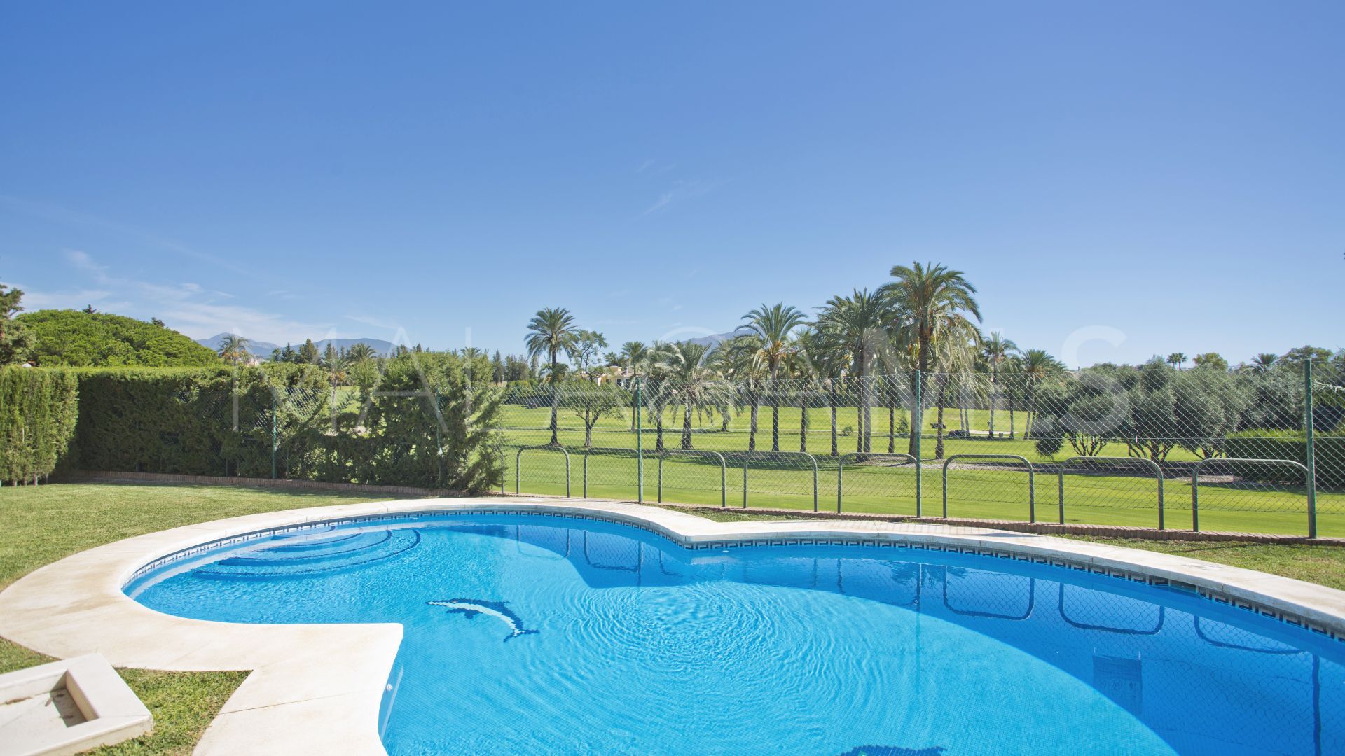 Doppelhaushälfte for sale in Guadalmina Alta