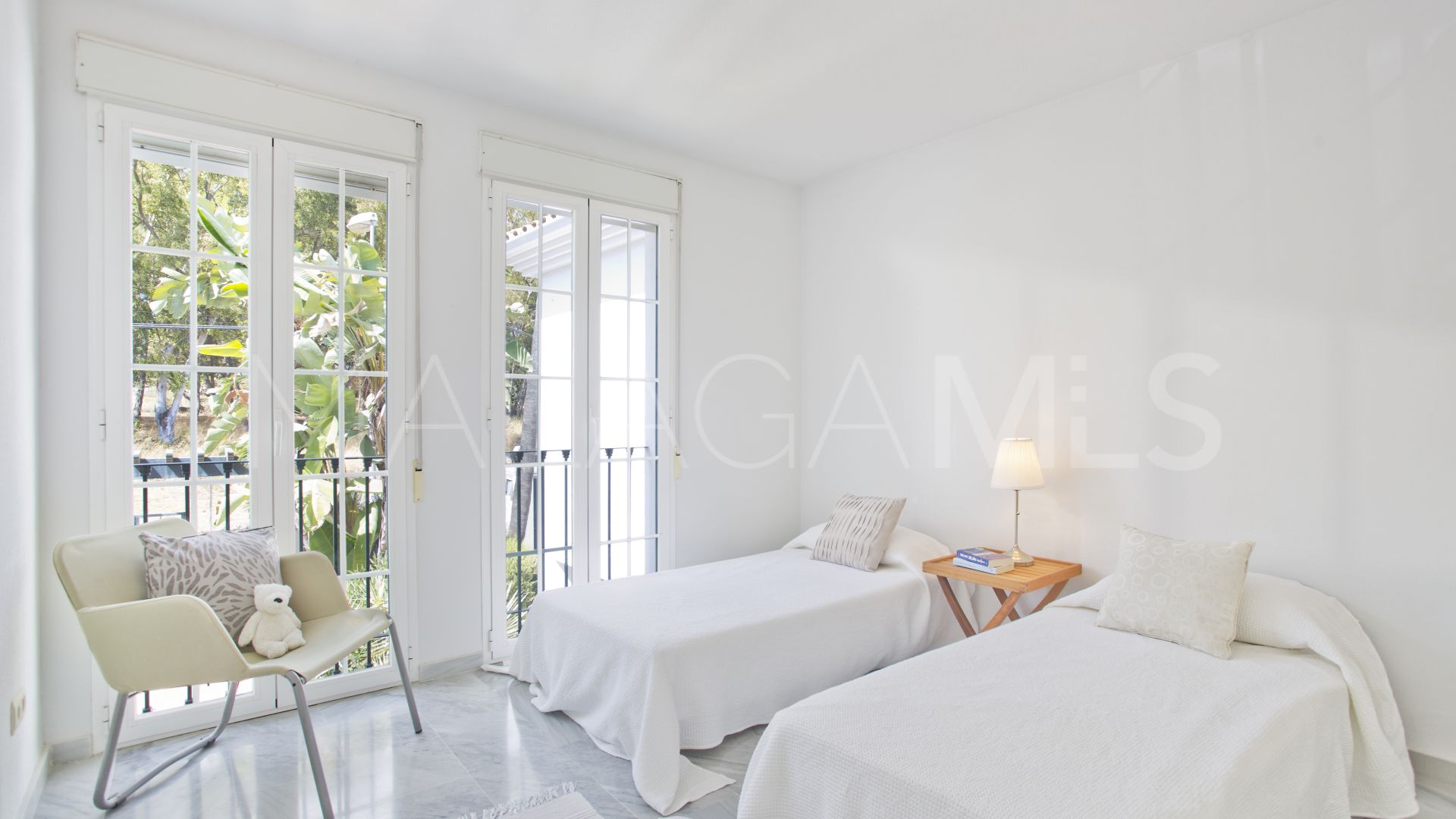 Doppelhaushälfte for sale in Guadalmina Alta