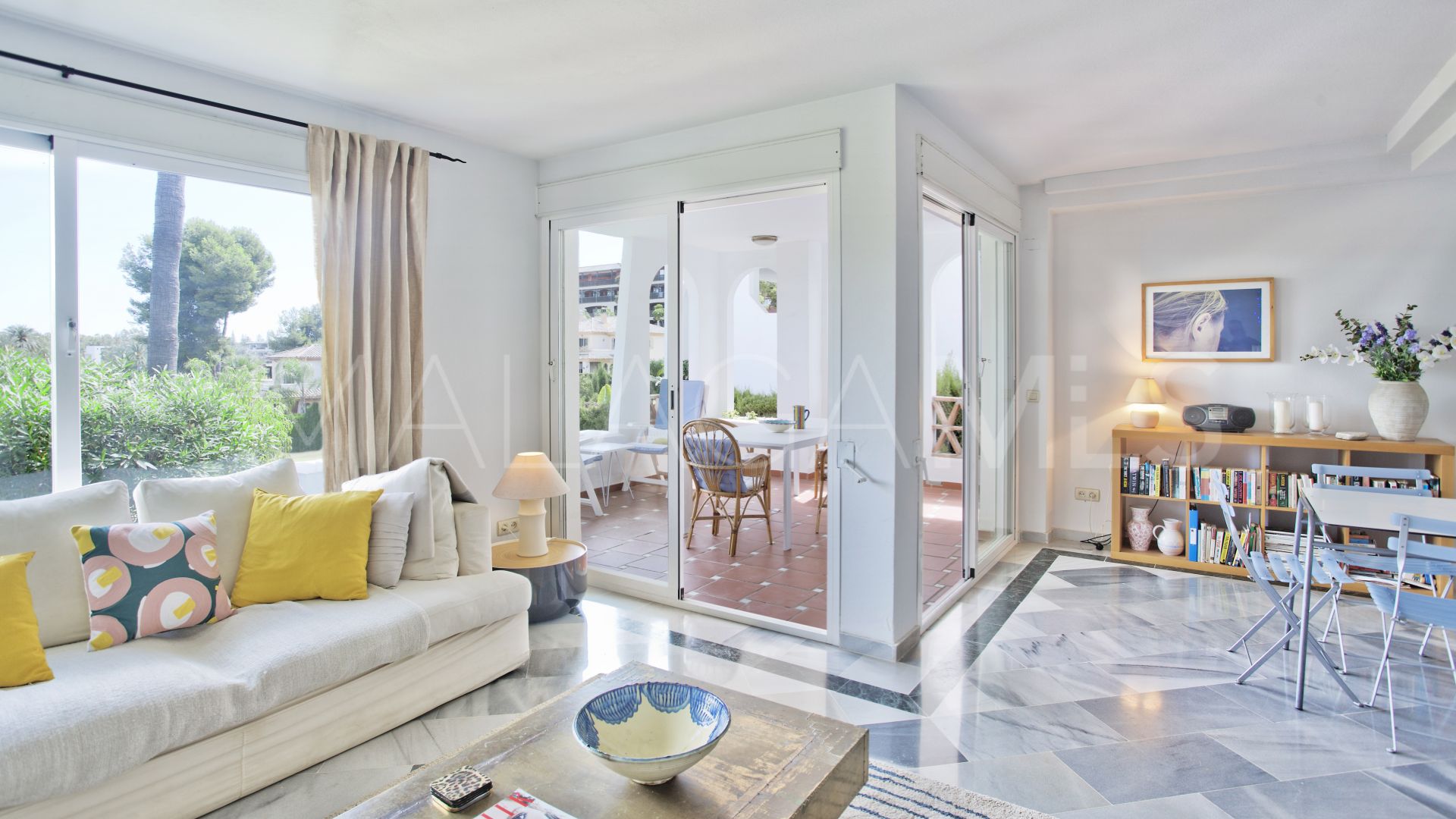 Doppelhaushälfte for sale in Guadalmina Alta