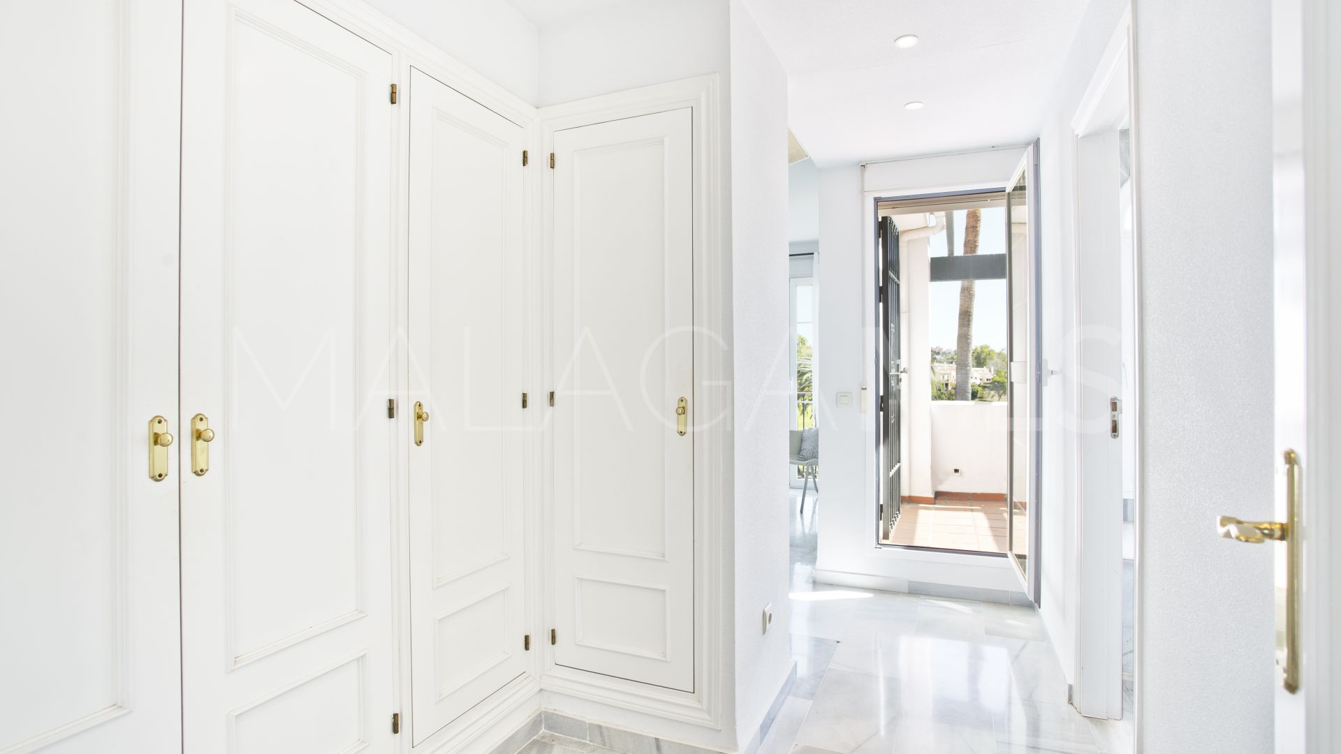 Doppelhaushälfte for sale in Guadalmina Alta