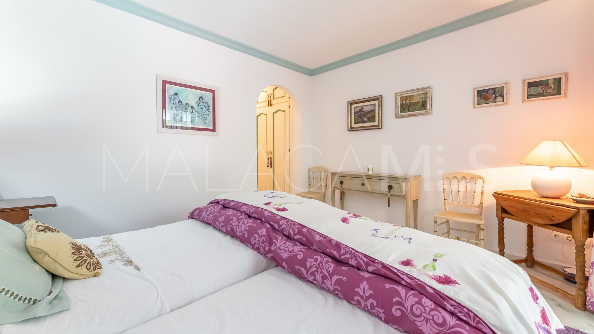 Einfamilienhaushälfte for sale in Marbella Hill Club