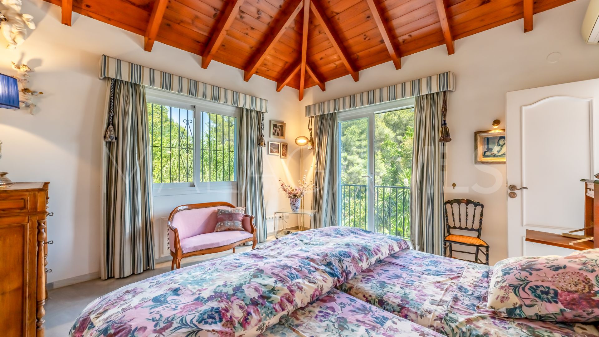 Einfamilienhaushälfte for sale in Marbella Hill Club
