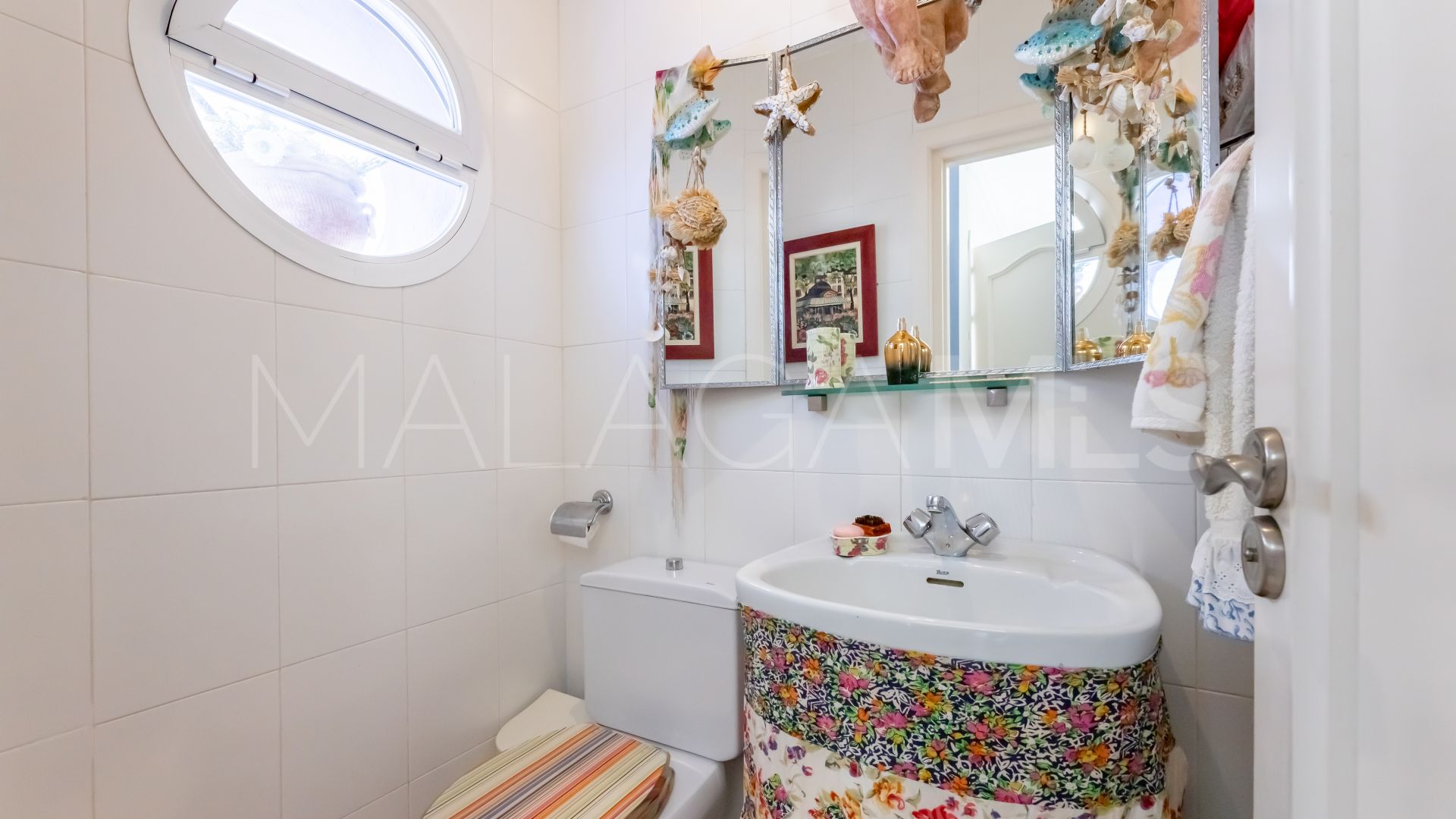 Einfamilienhaushälfte for sale in Marbella Hill Club