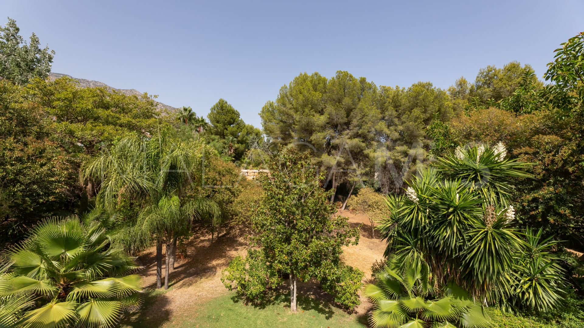 Einfamilienhaushälfte for sale in Marbella Hill Club