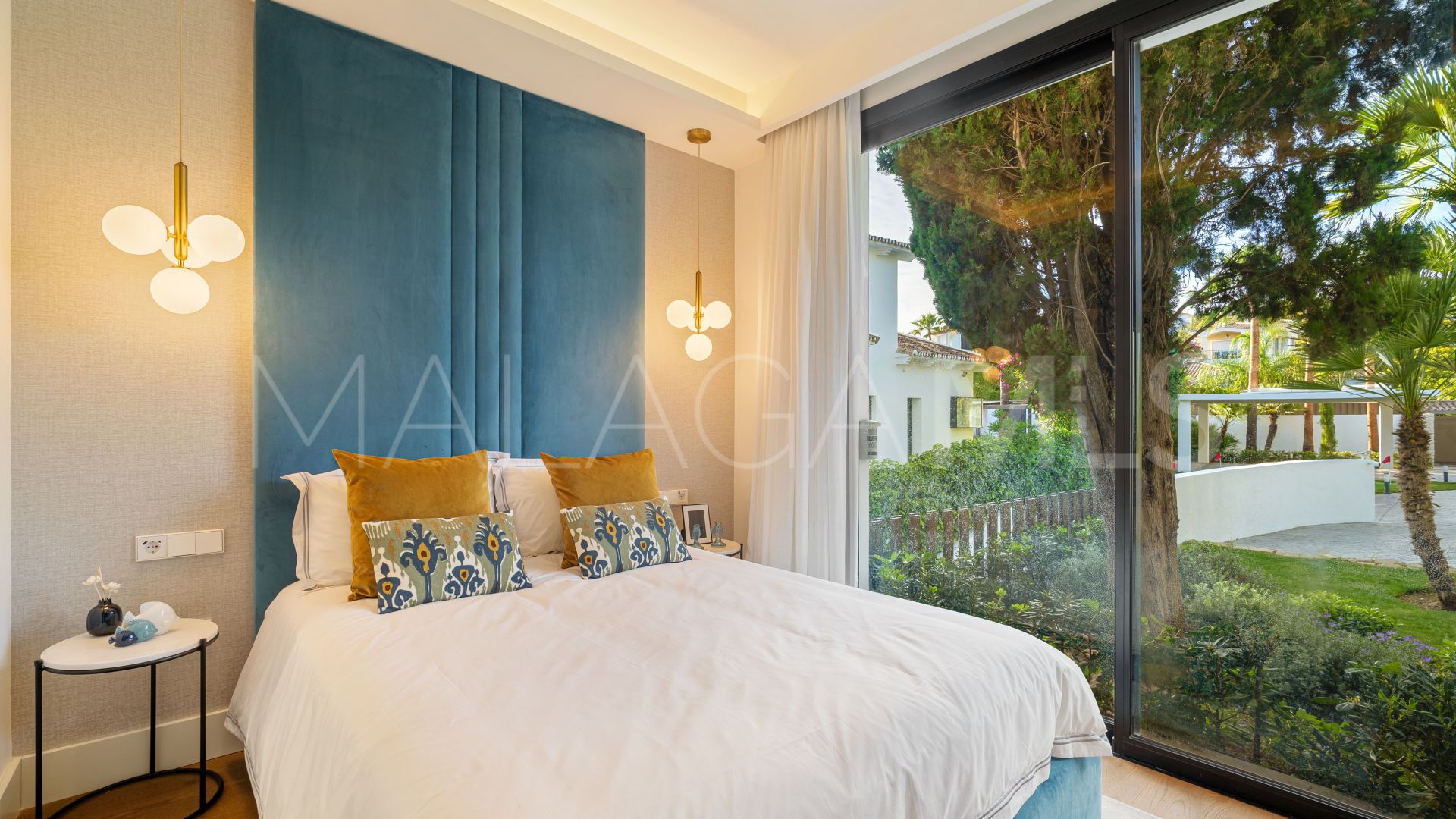 Villa for sale in Los Naranjos