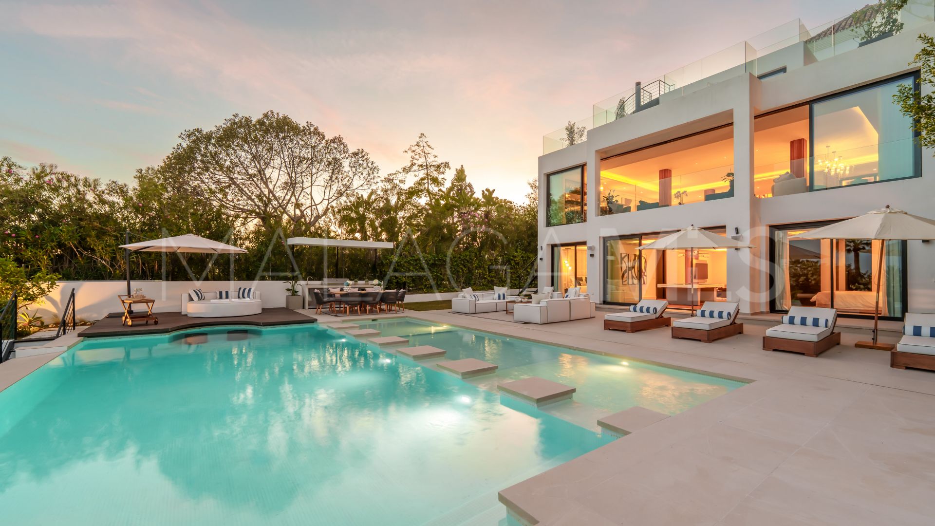 Villa for sale in Los Naranjos