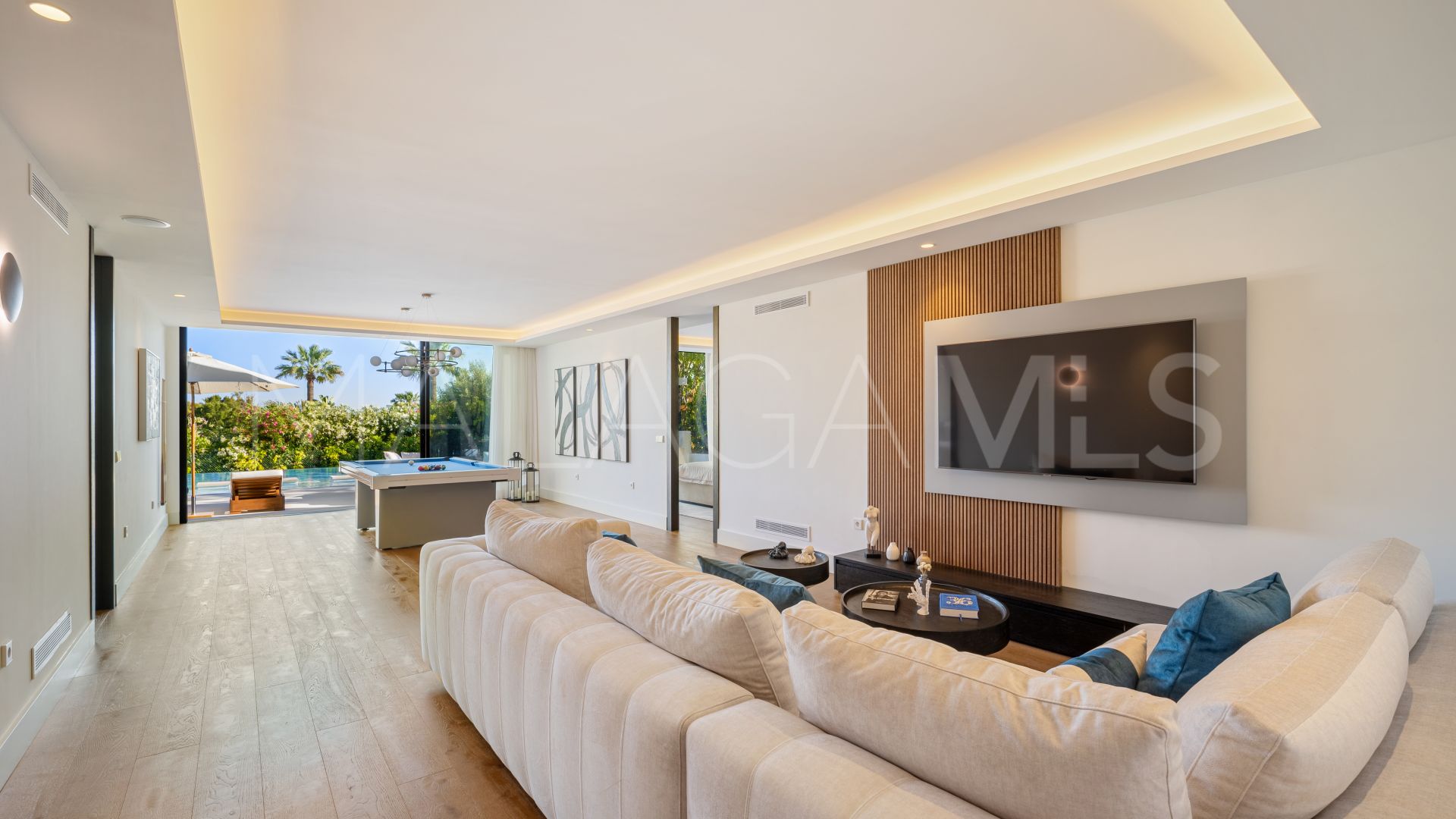 Villa for sale in Los Naranjos